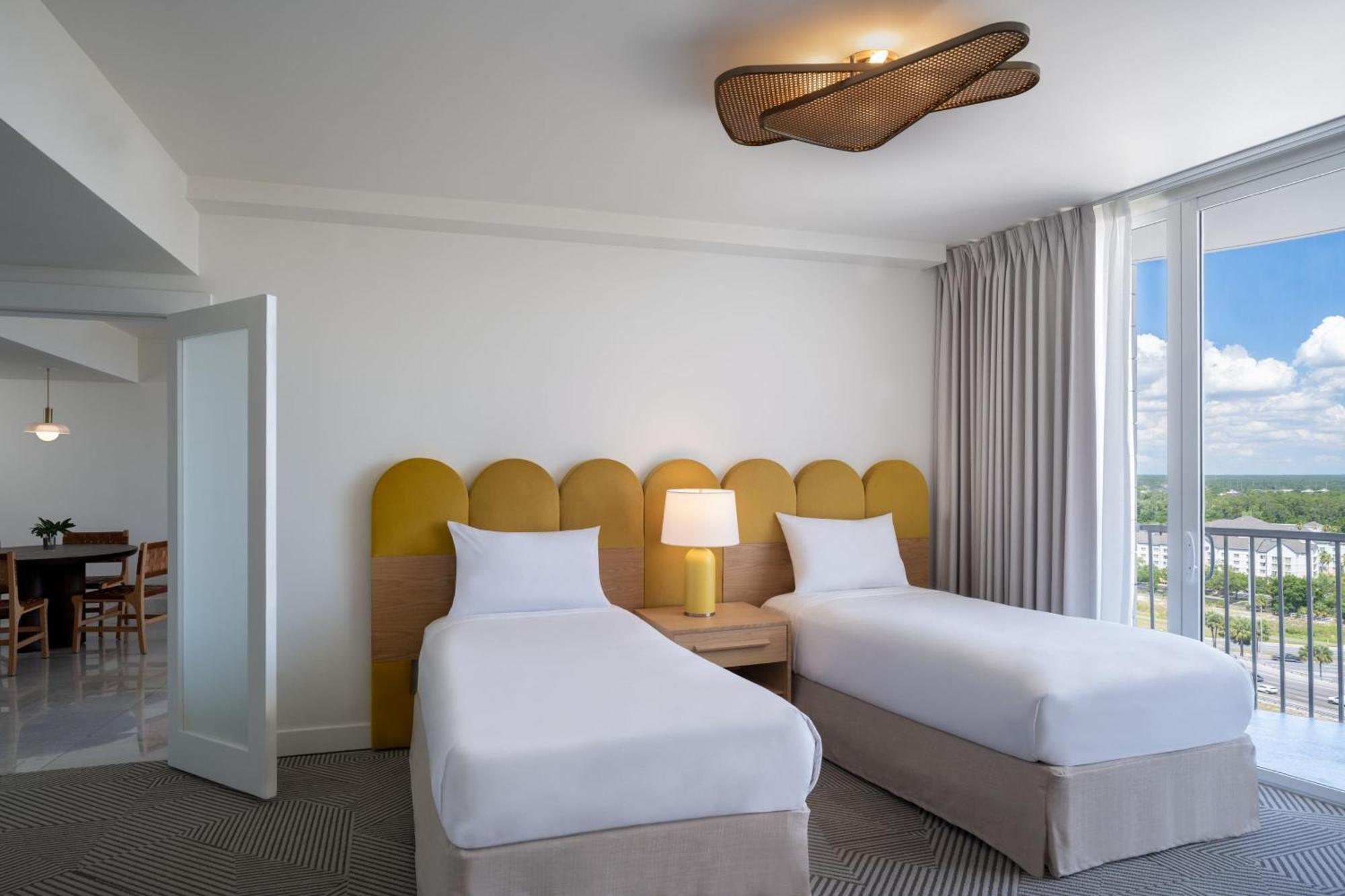Renaissance Orlando - Springs Area Hotel