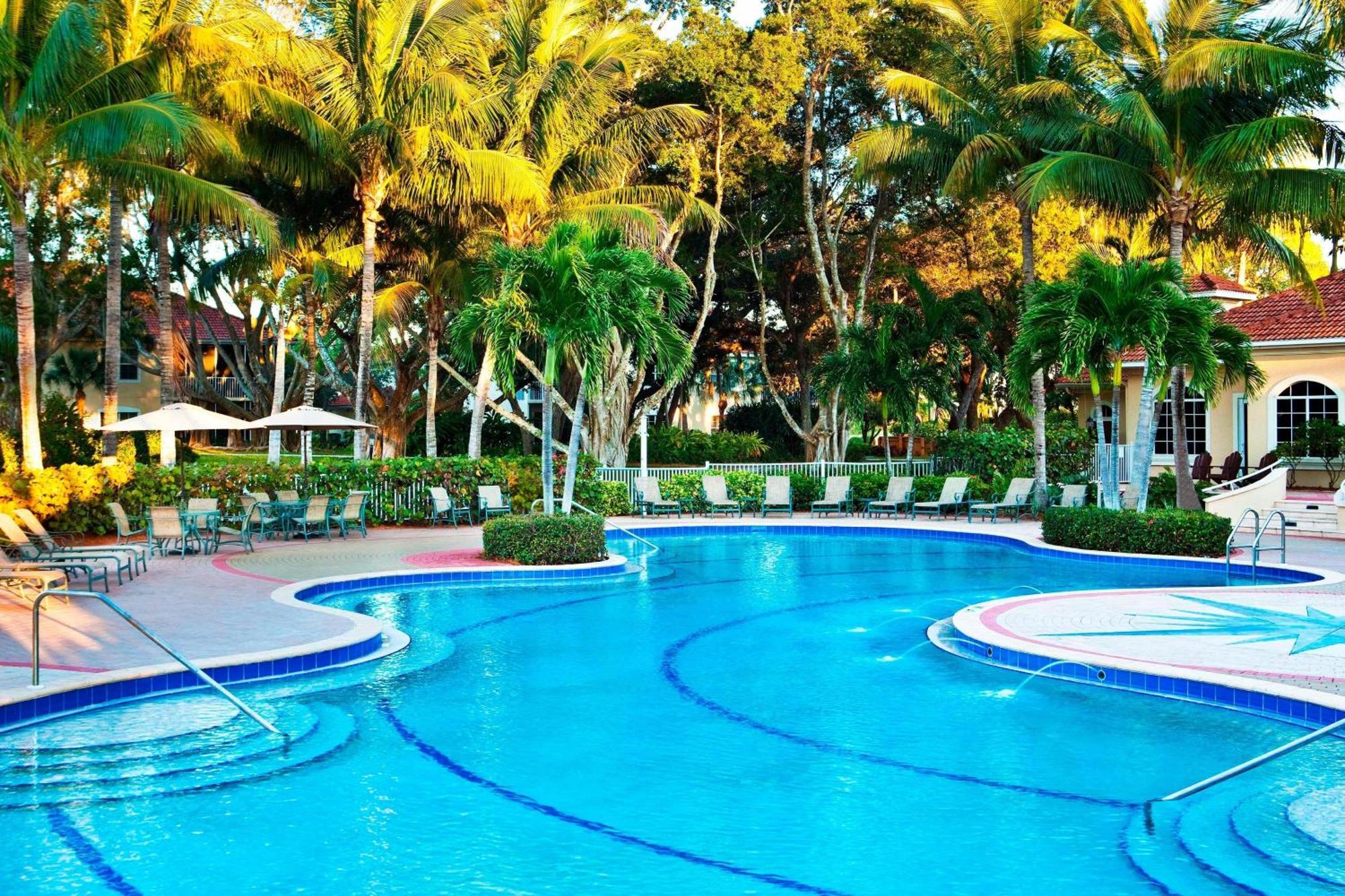 Resort The Westin At Marina Village 4*