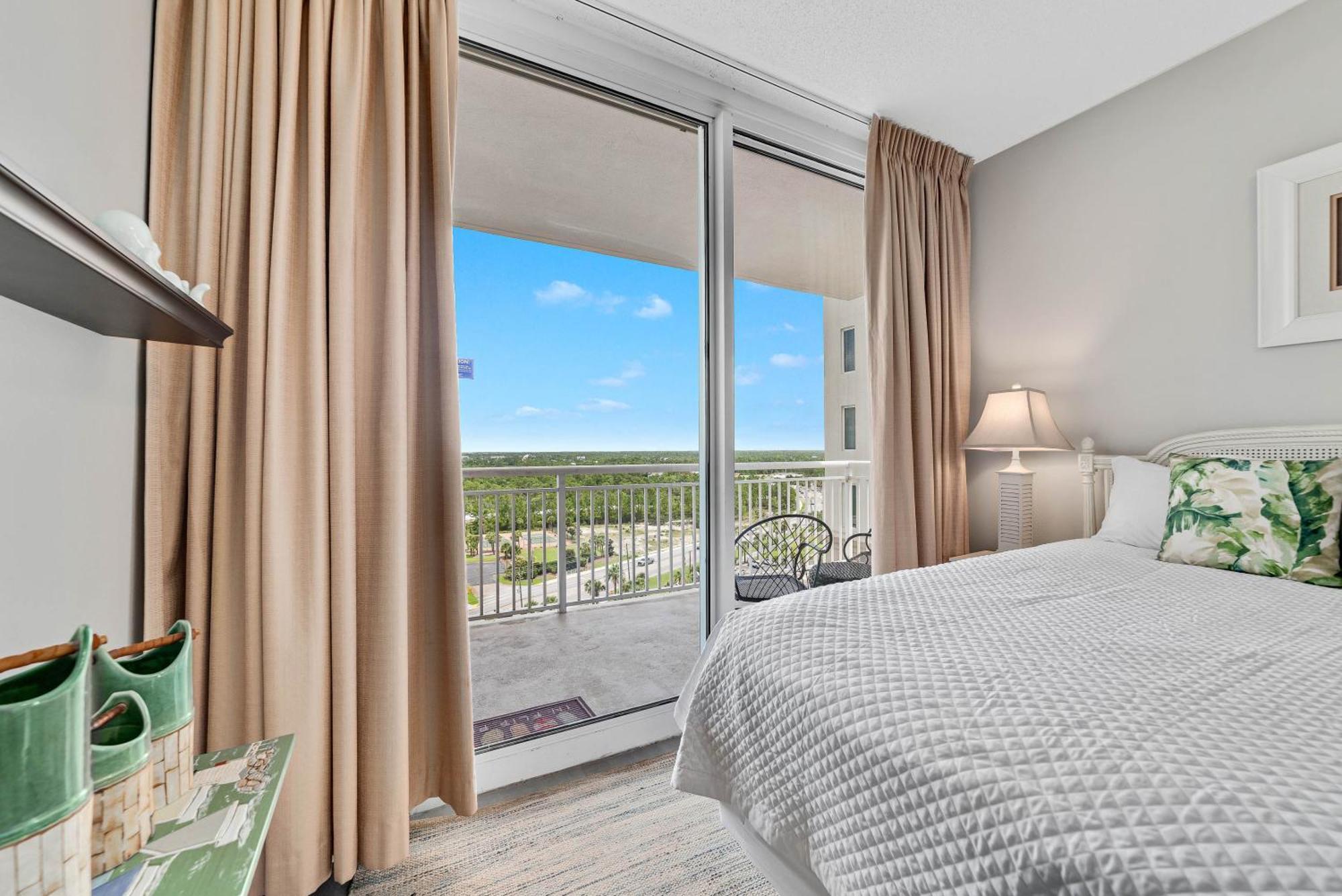 Apartment Palacio Unit 1001