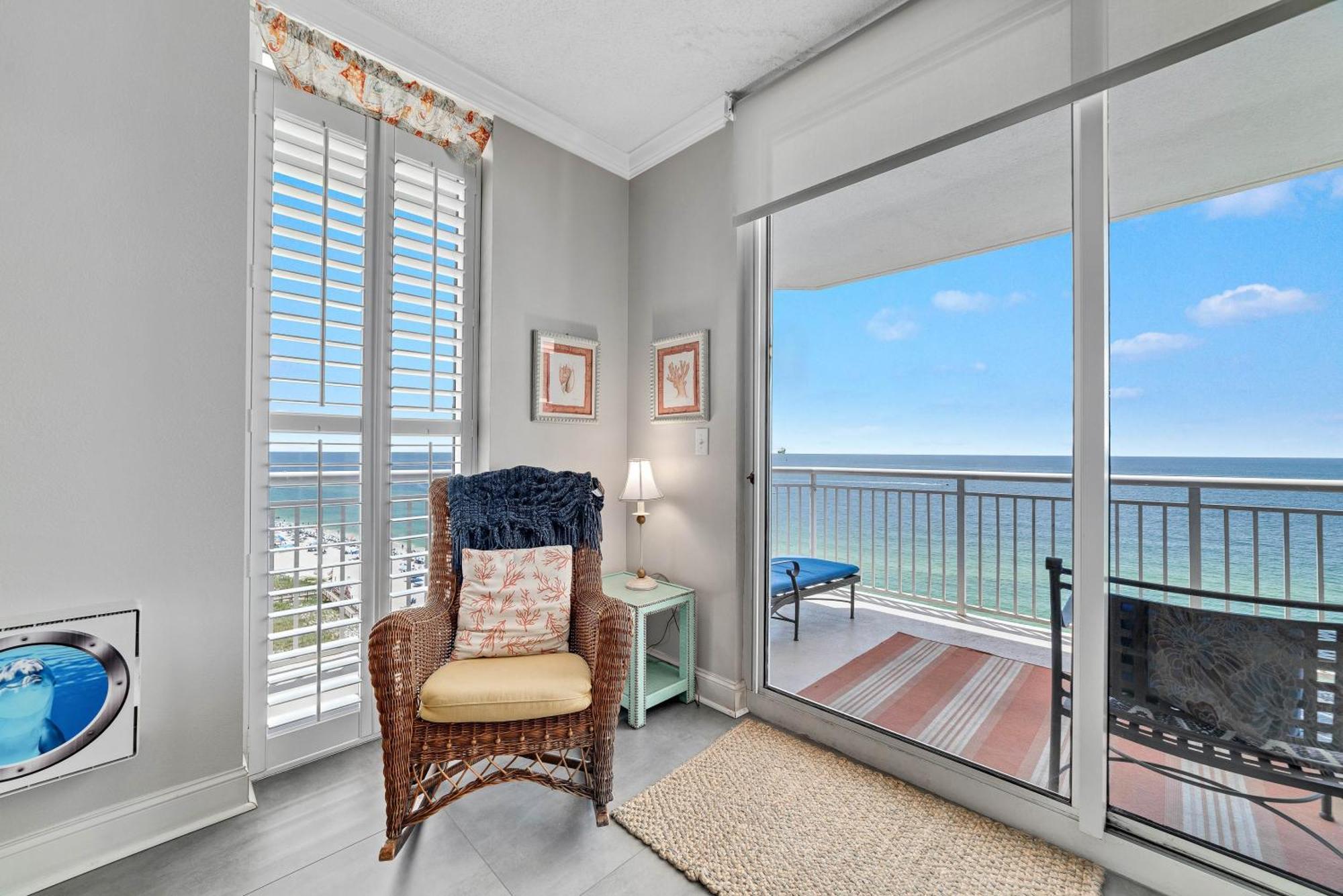 Apartment Palacio Unit 1001