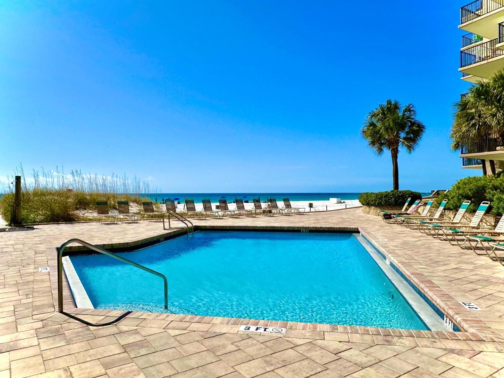 Holiday home Pelican Walk 802