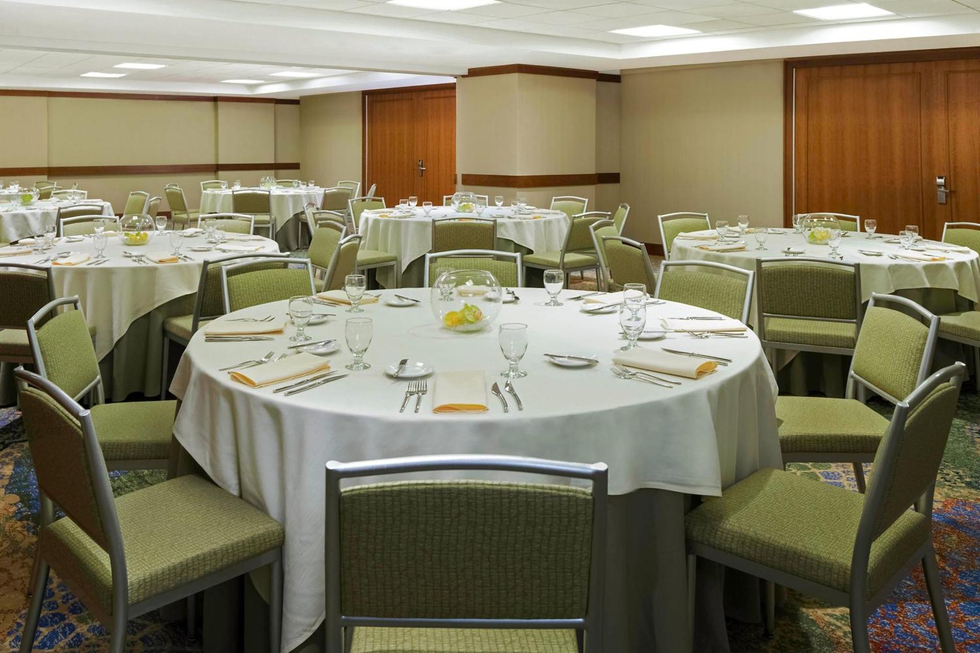The Westin Bay Hotel 4*