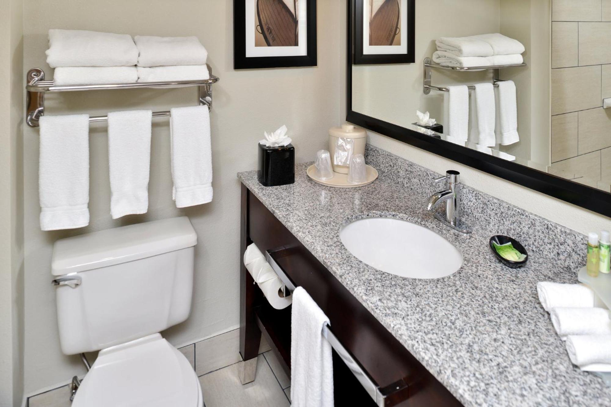 Express & Tampa-rocky Point Island By Ihg