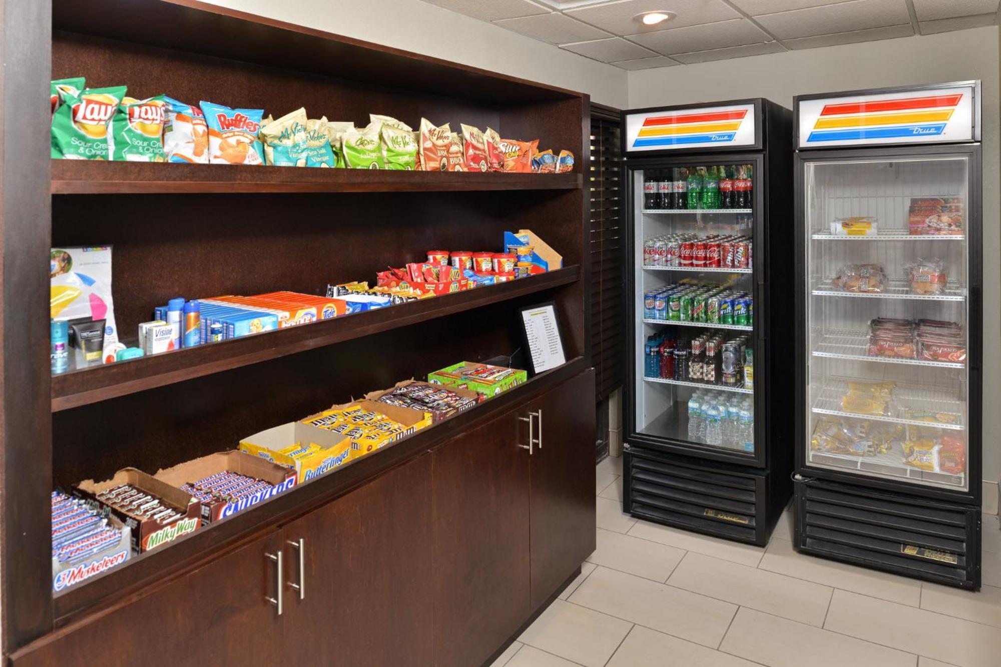 Express & Tampa-rocky Point Island By Ihg Hotel Tampa