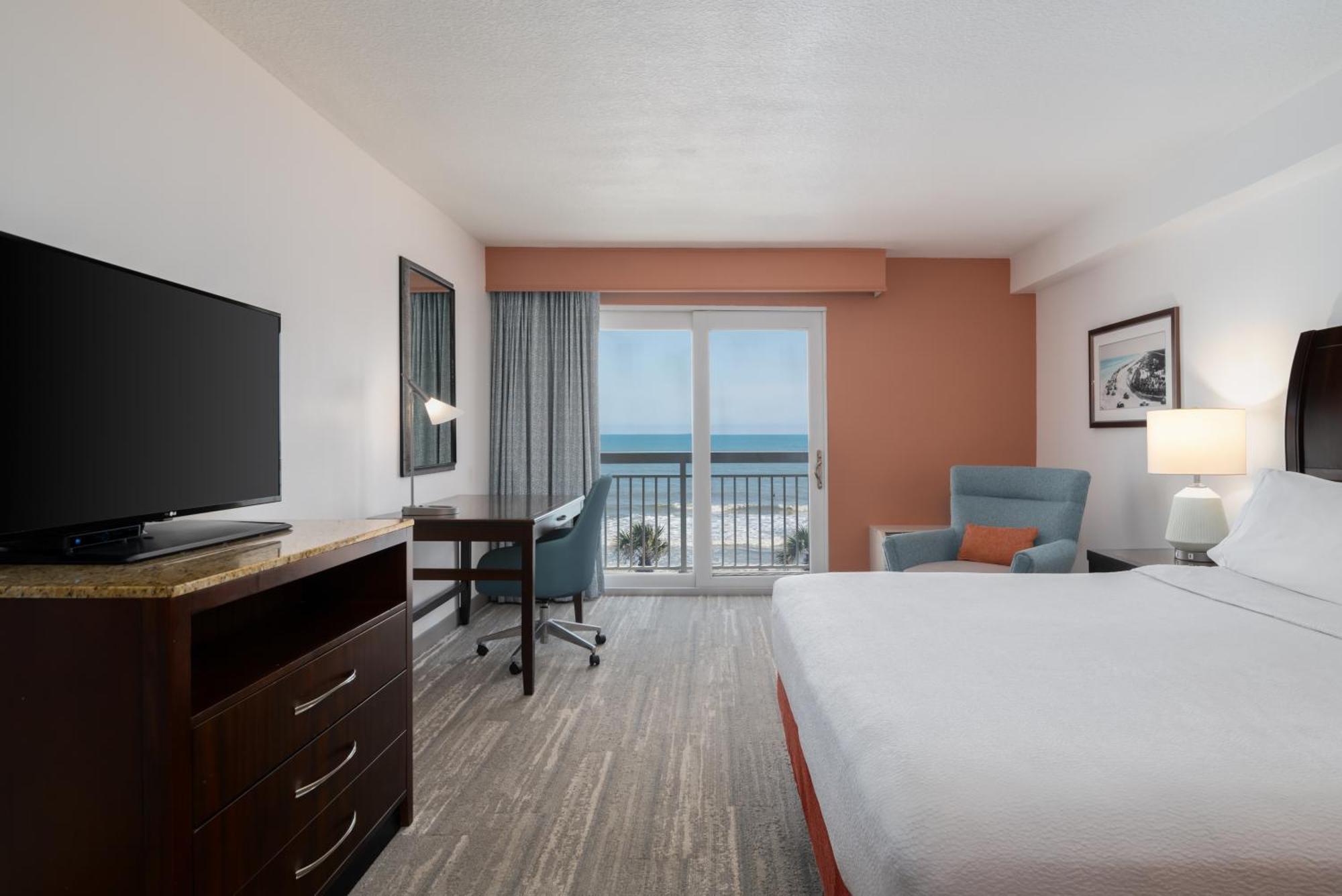 Hilton Garden Daytona Oceanfront Hotel 3*