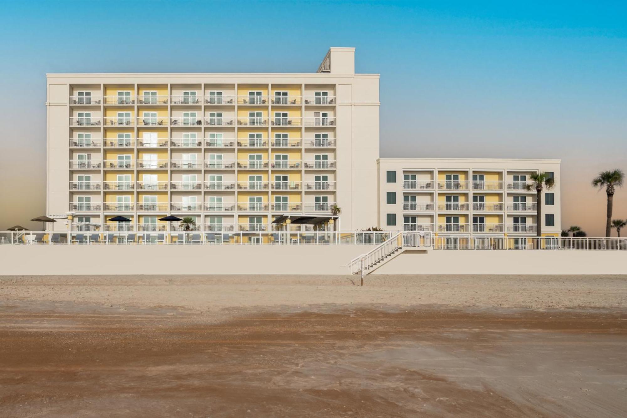Hilton Garden Daytona Oceanfront