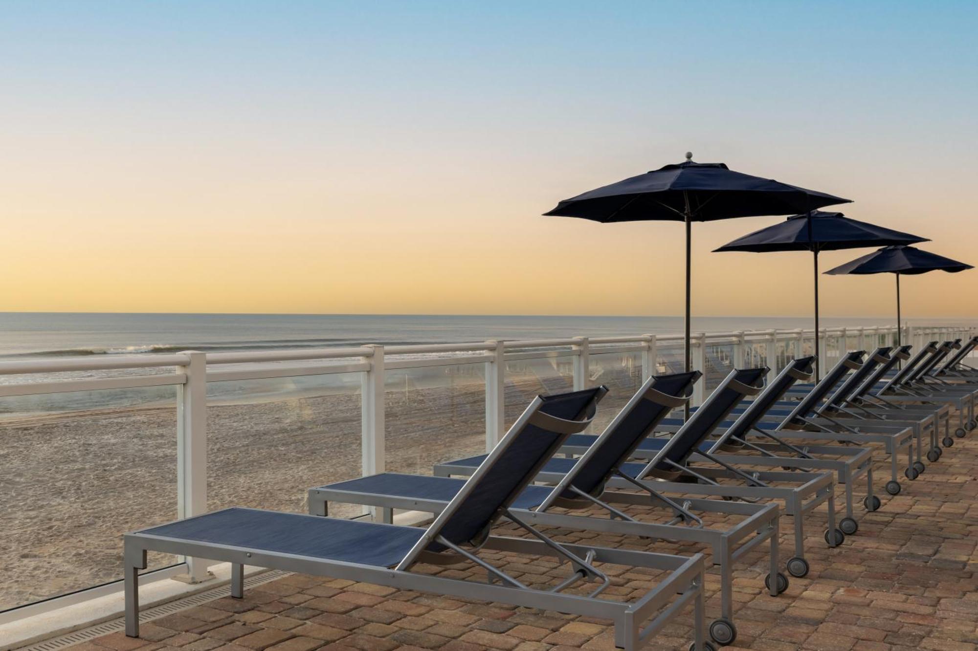 Hilton Garden Daytona Oceanfront Hotel