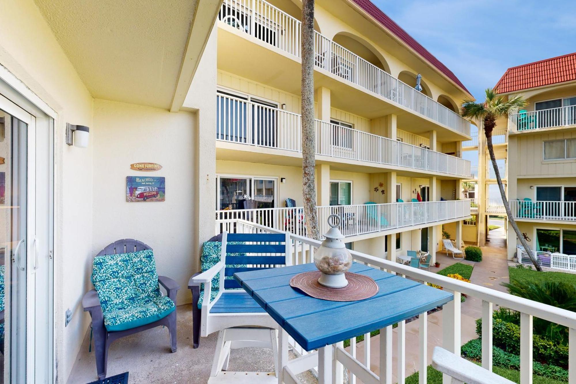 Spanish Trace - 235 Apartment
