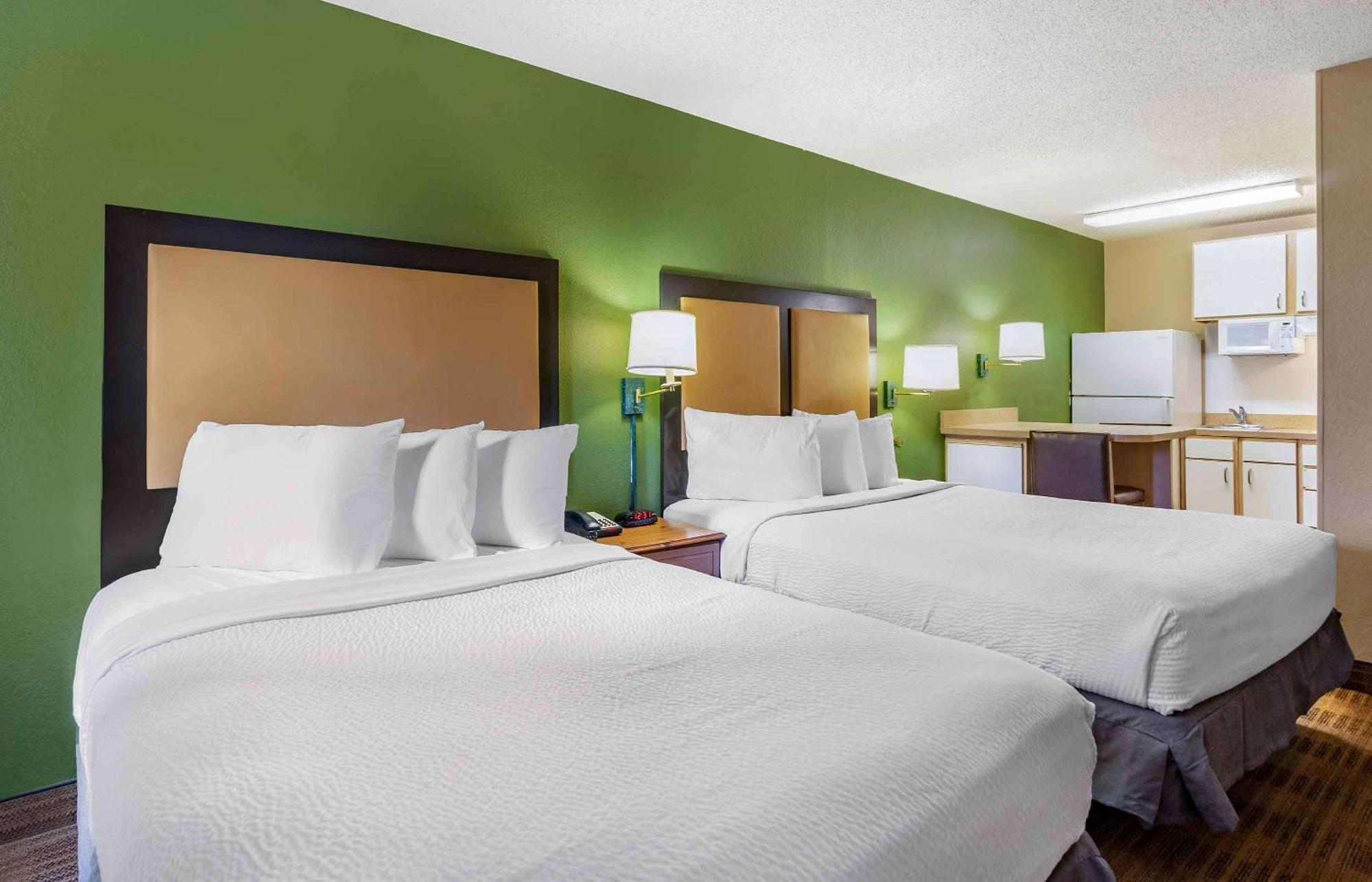 Extended America Select - - North Airport Hotel 2*
