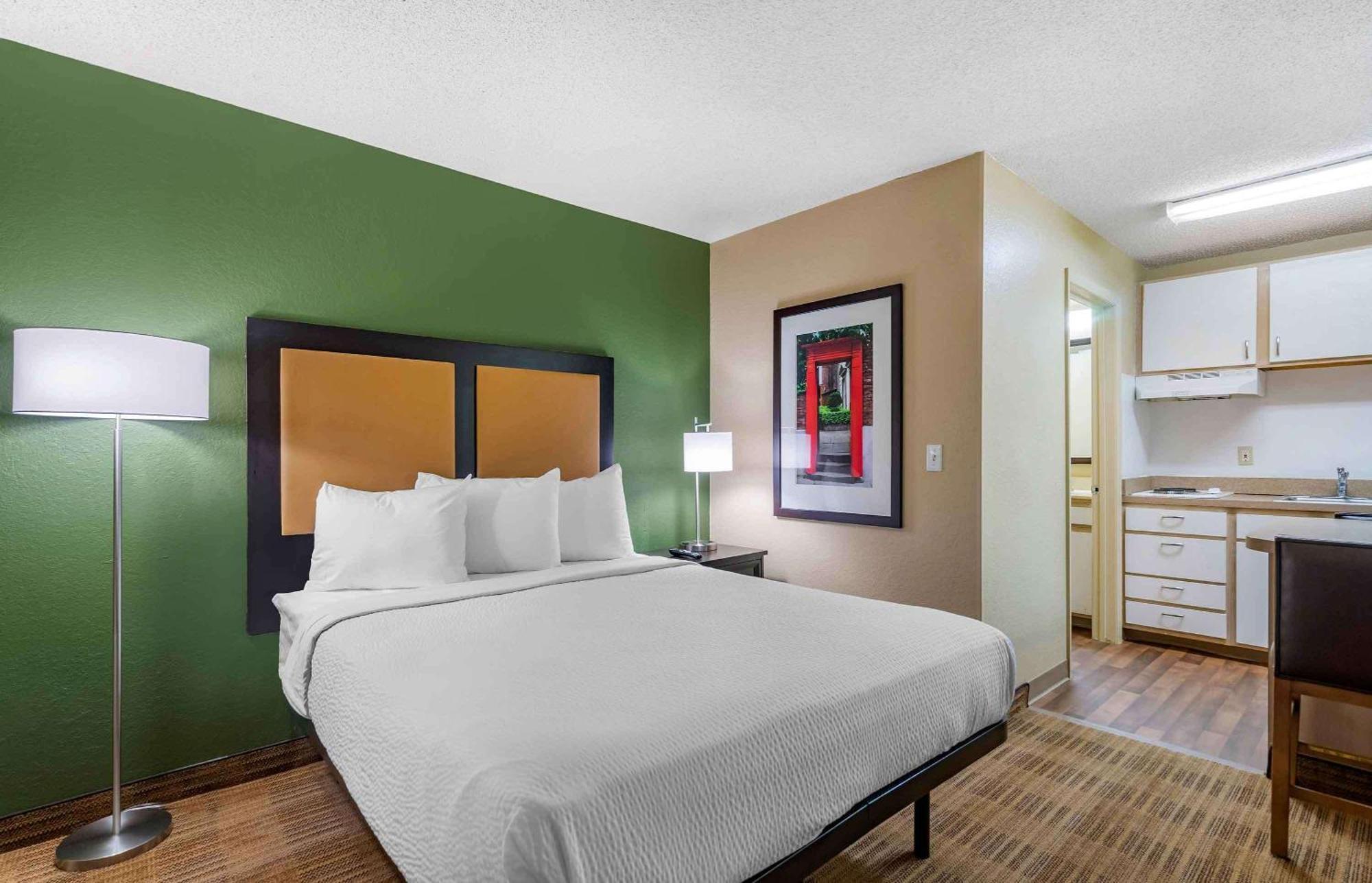Hotel Extended America Select - - North Airport Tampa