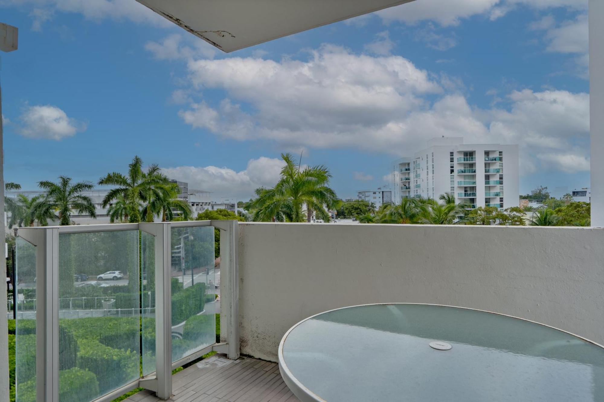 Apartment 1100 West South Luxe Miami By Joe Semary