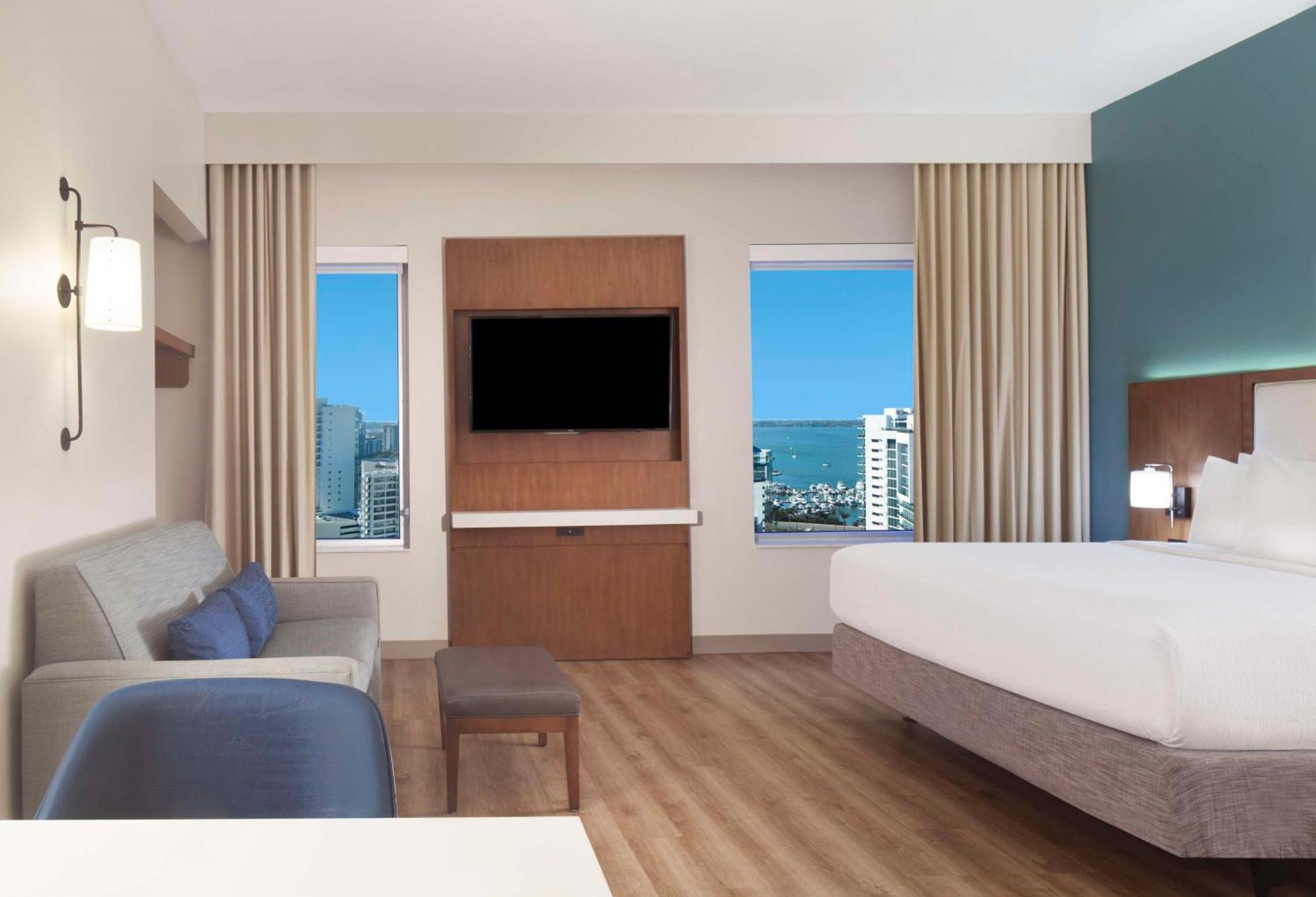 Embassy By Hilton Hotel 4*