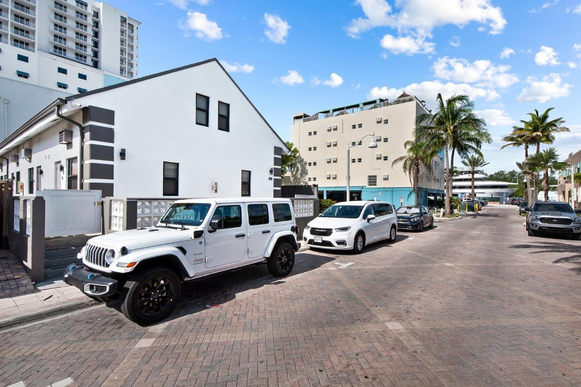 Boutique Loft Unit 2 Dania Beach