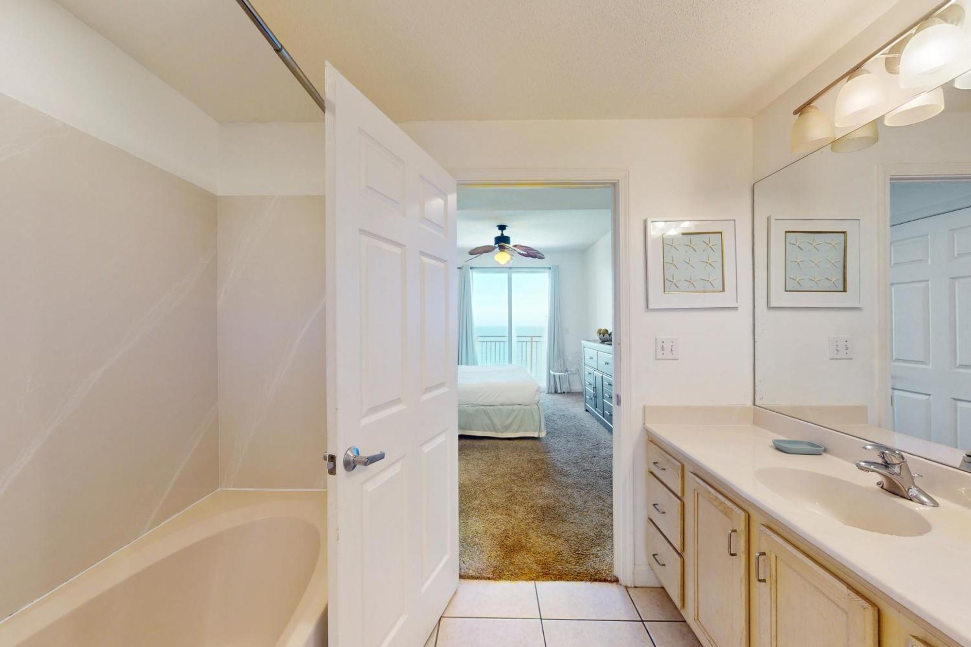 Sterling Reef 1505 Apartment *