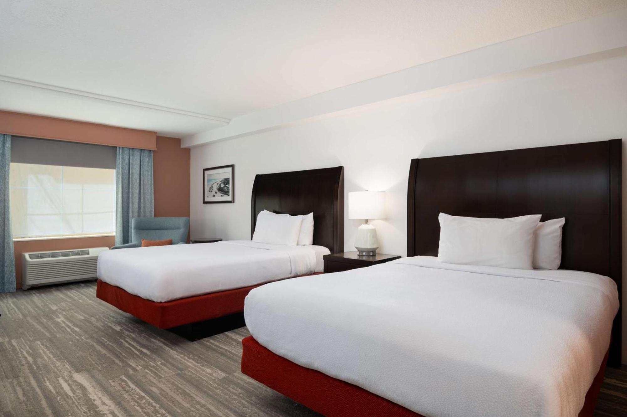 Hilton Garden Daytona Oceanfront 3*