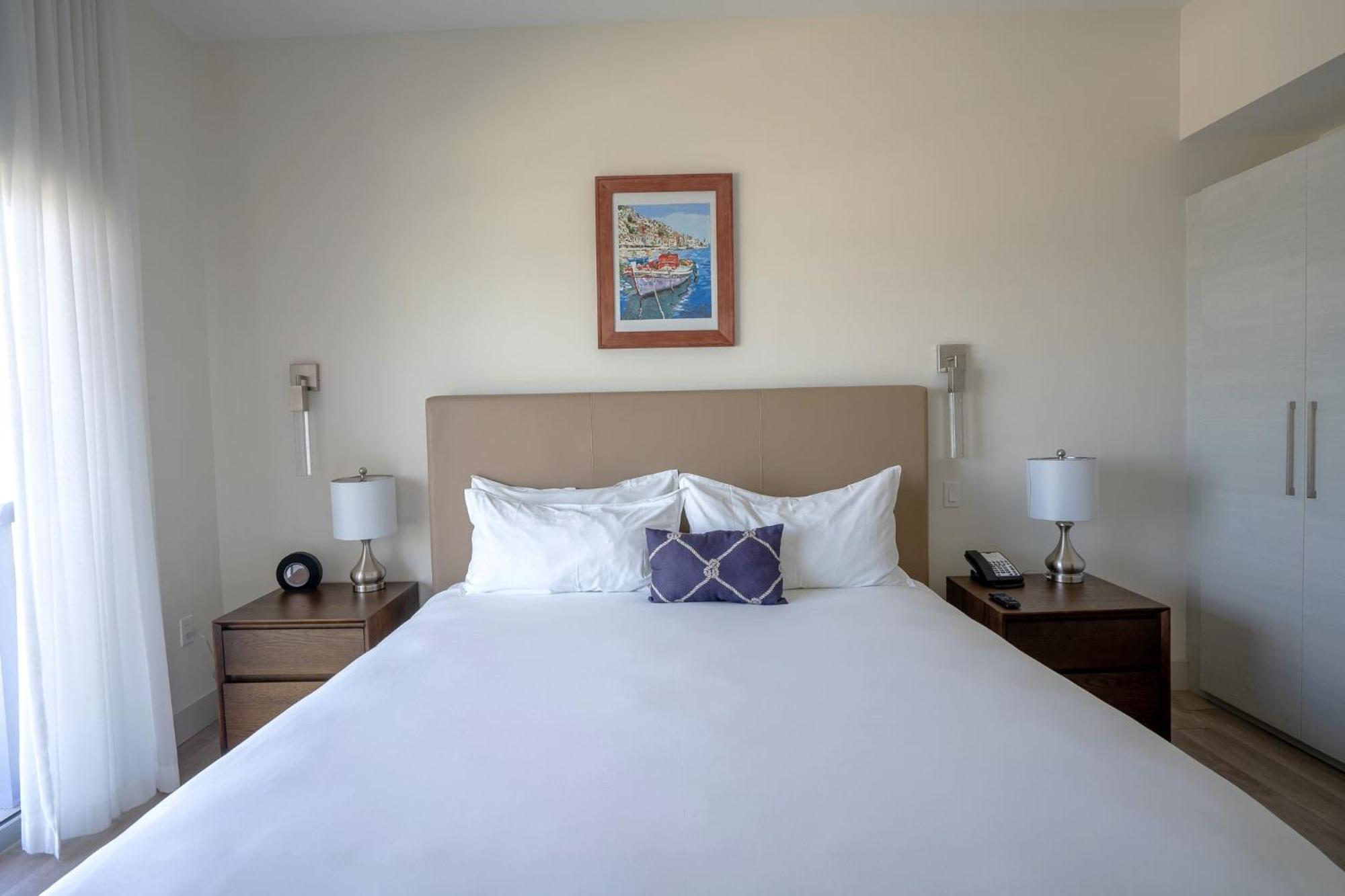 Global Rent - Costa Aparthotel Hollywood