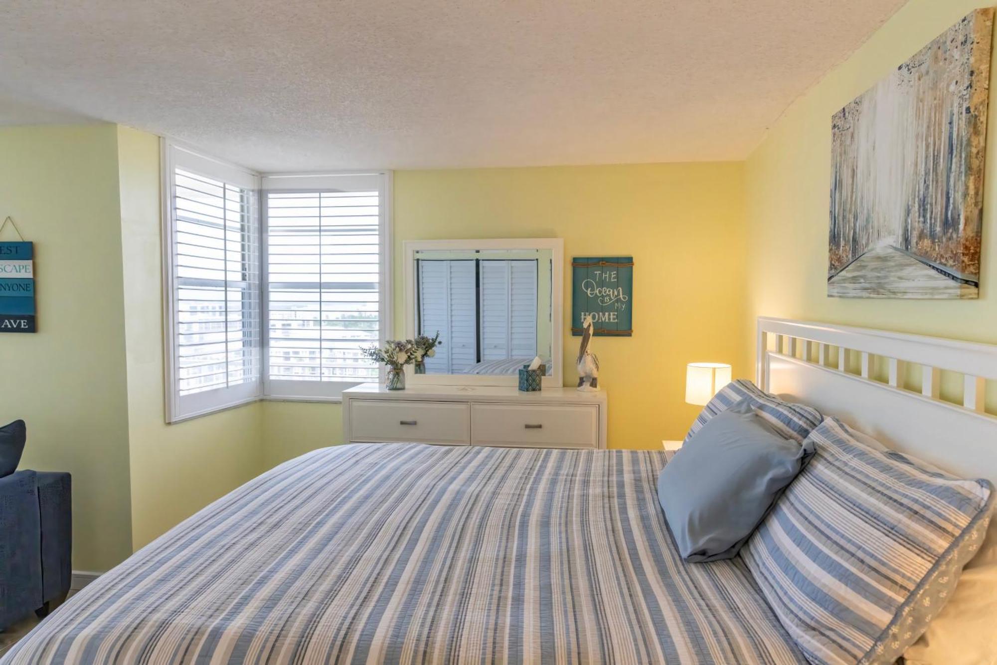 Myers Penthouse Aparthotel