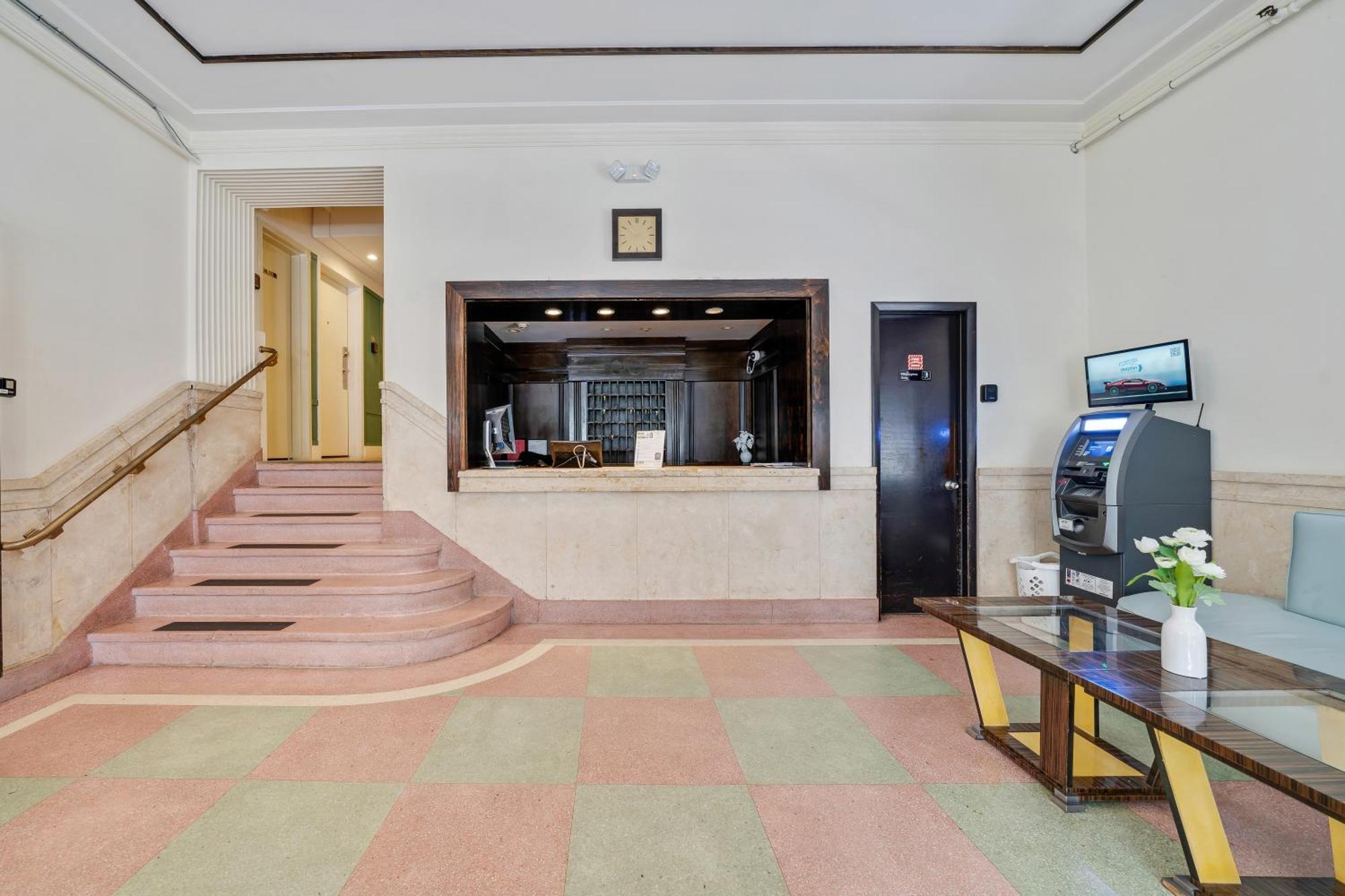 Greenview By Lowkl Hotel 3*