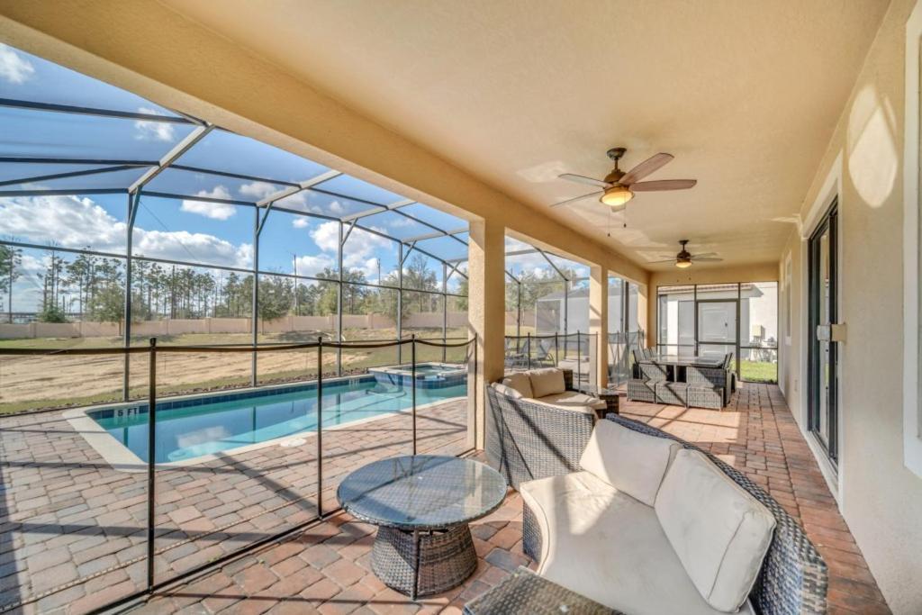 Holiday home Dream Vacation - Pool, Theater, And Game