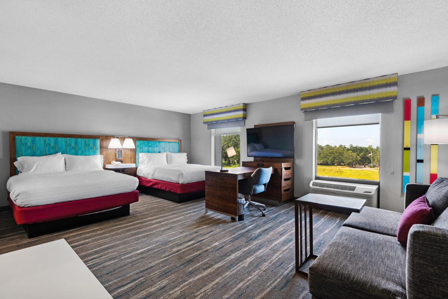 Hotel Hampton & I-10 N At Town Plaza Pensacola