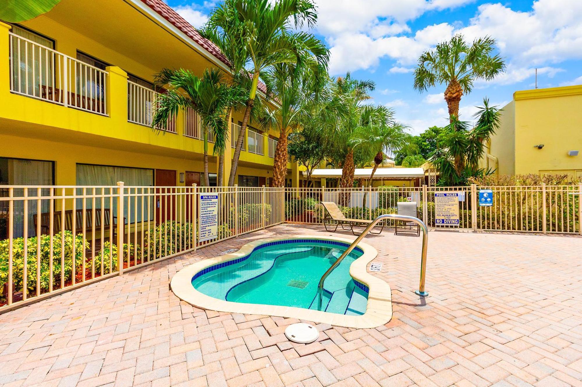 Oasis Boca Raton