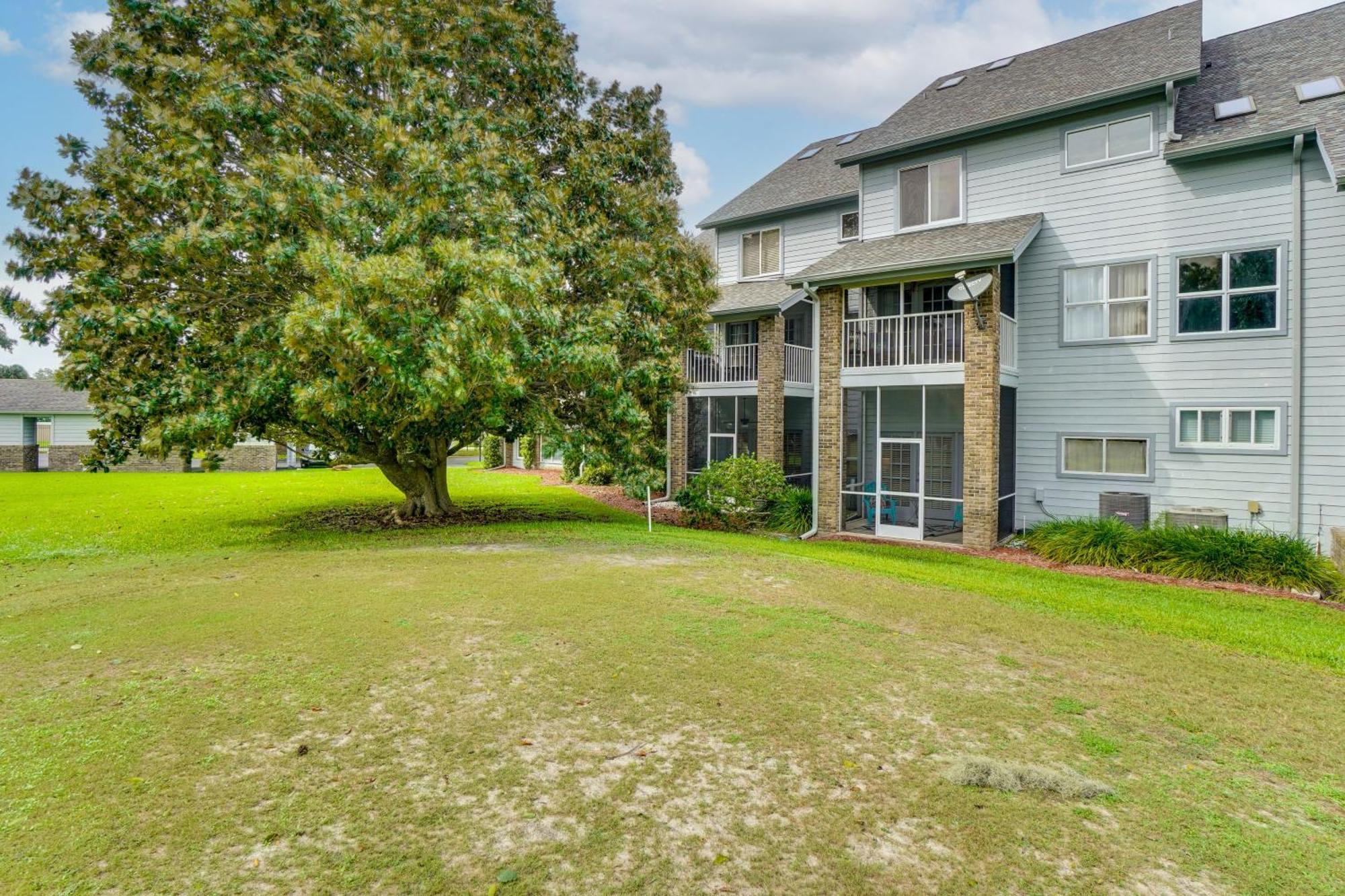 Sunny Retreat Near Space Coast! Apartment Titusville