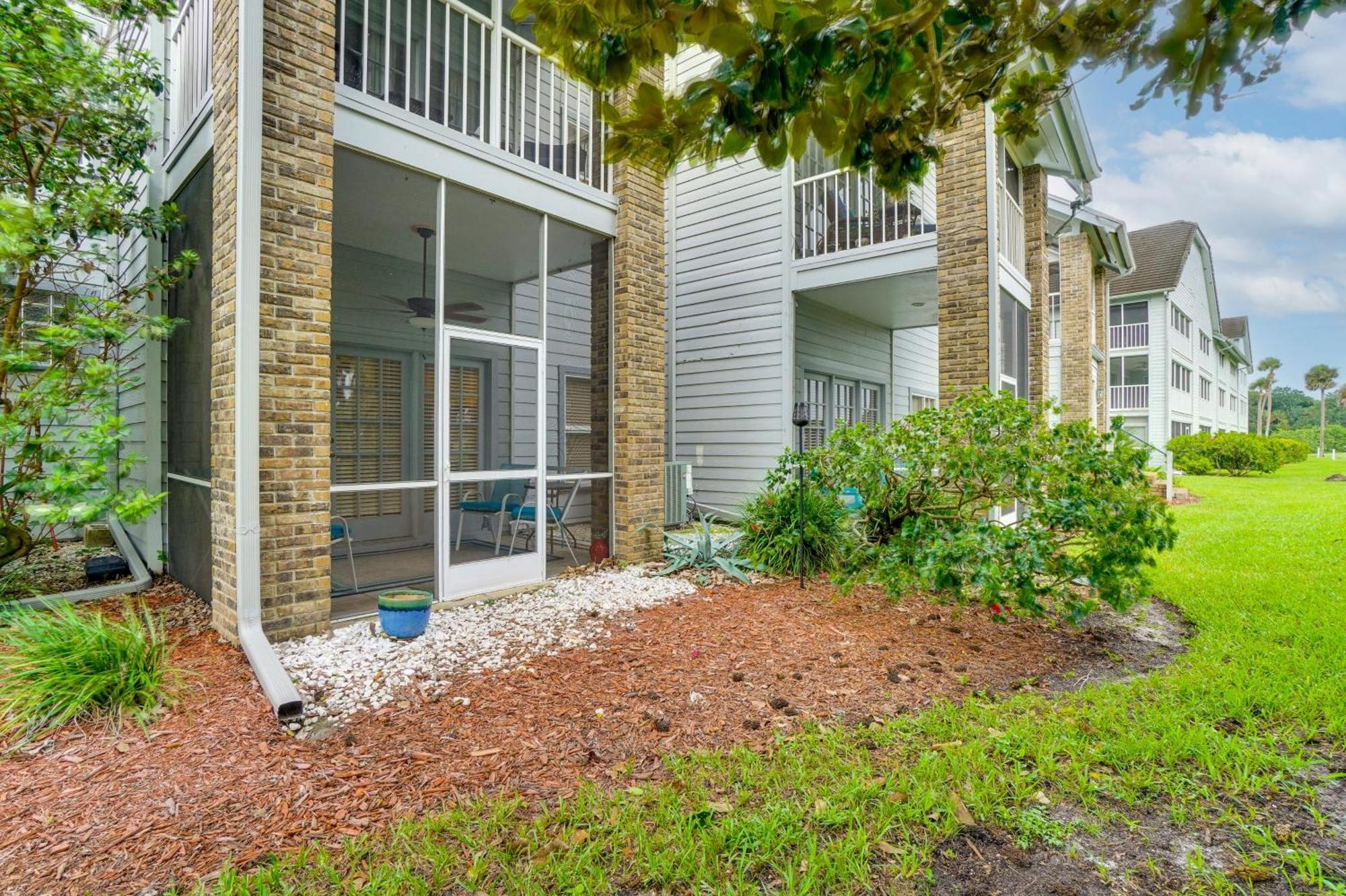 Sunny Retreat Near Space Coast!