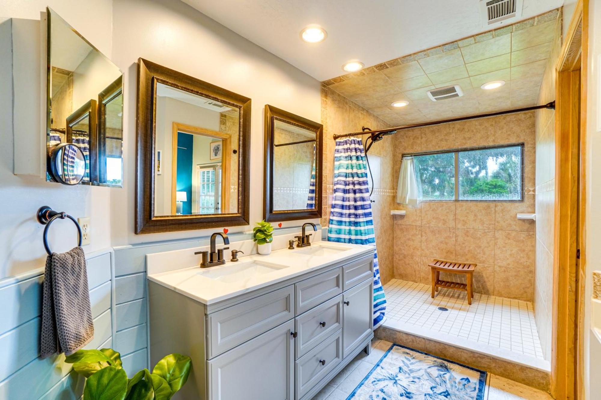 Sunny Retreat Near Space Coast!