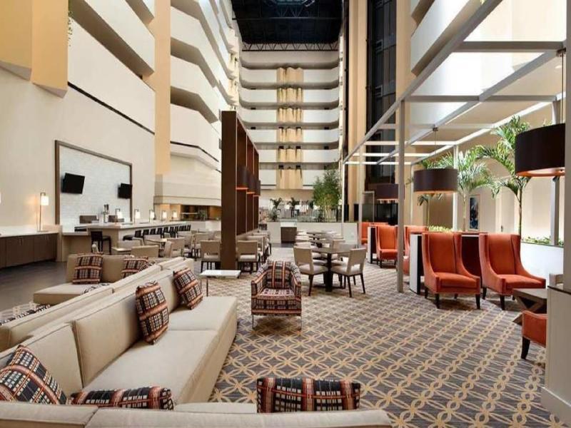 Embassy Hotel 4*