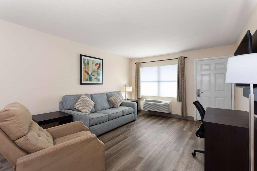 Baymont By Wyndham Punta Gorda/port Charlotte Hotel Punta Gorda