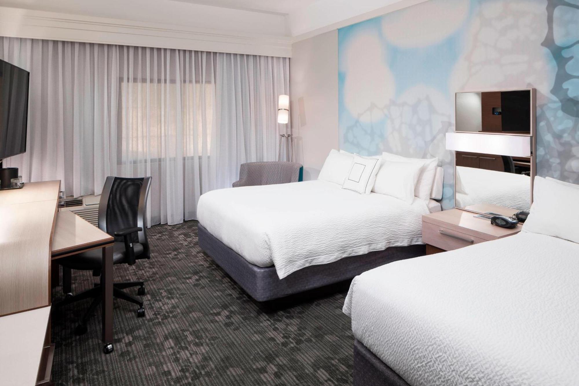 Hotel Courtyard By Marriott Pensacola