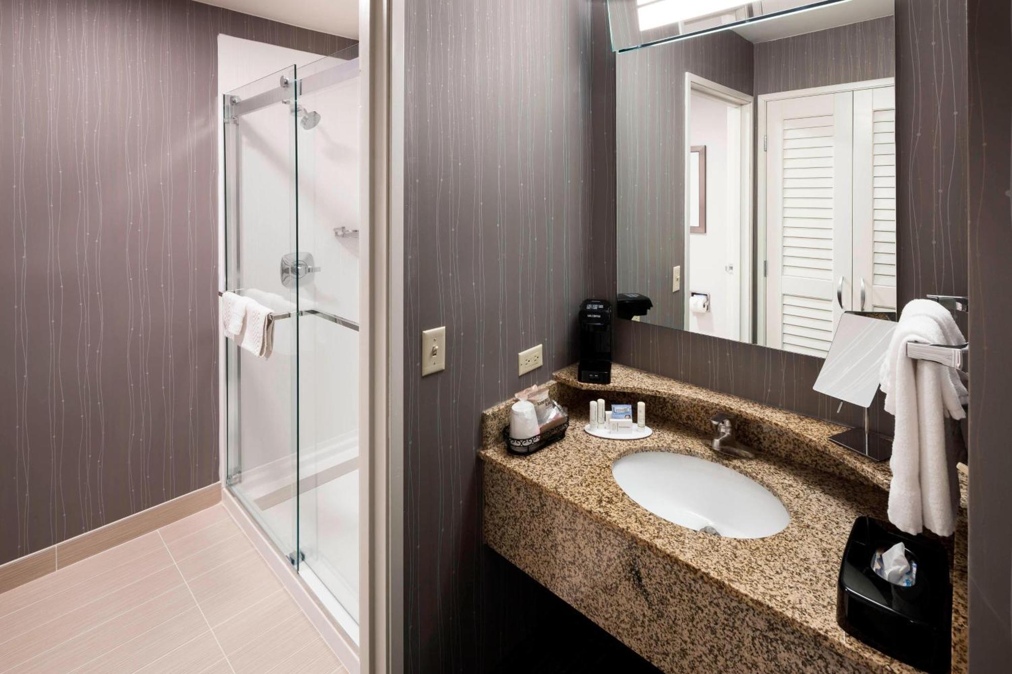 Courtyard By Marriott 3* Pensacola