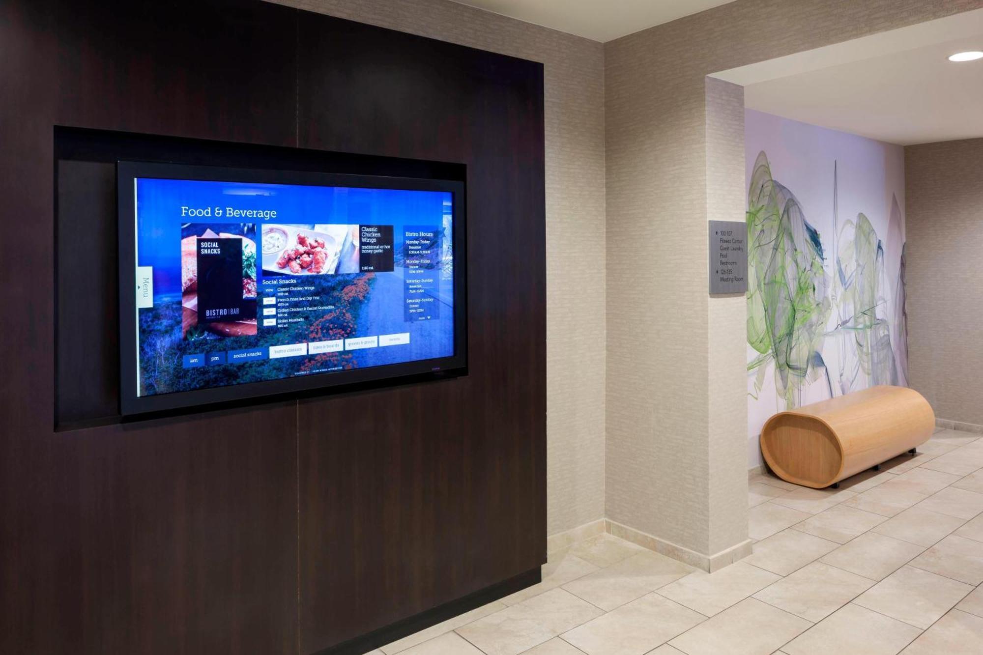 Hotel Courtyard By Marriott