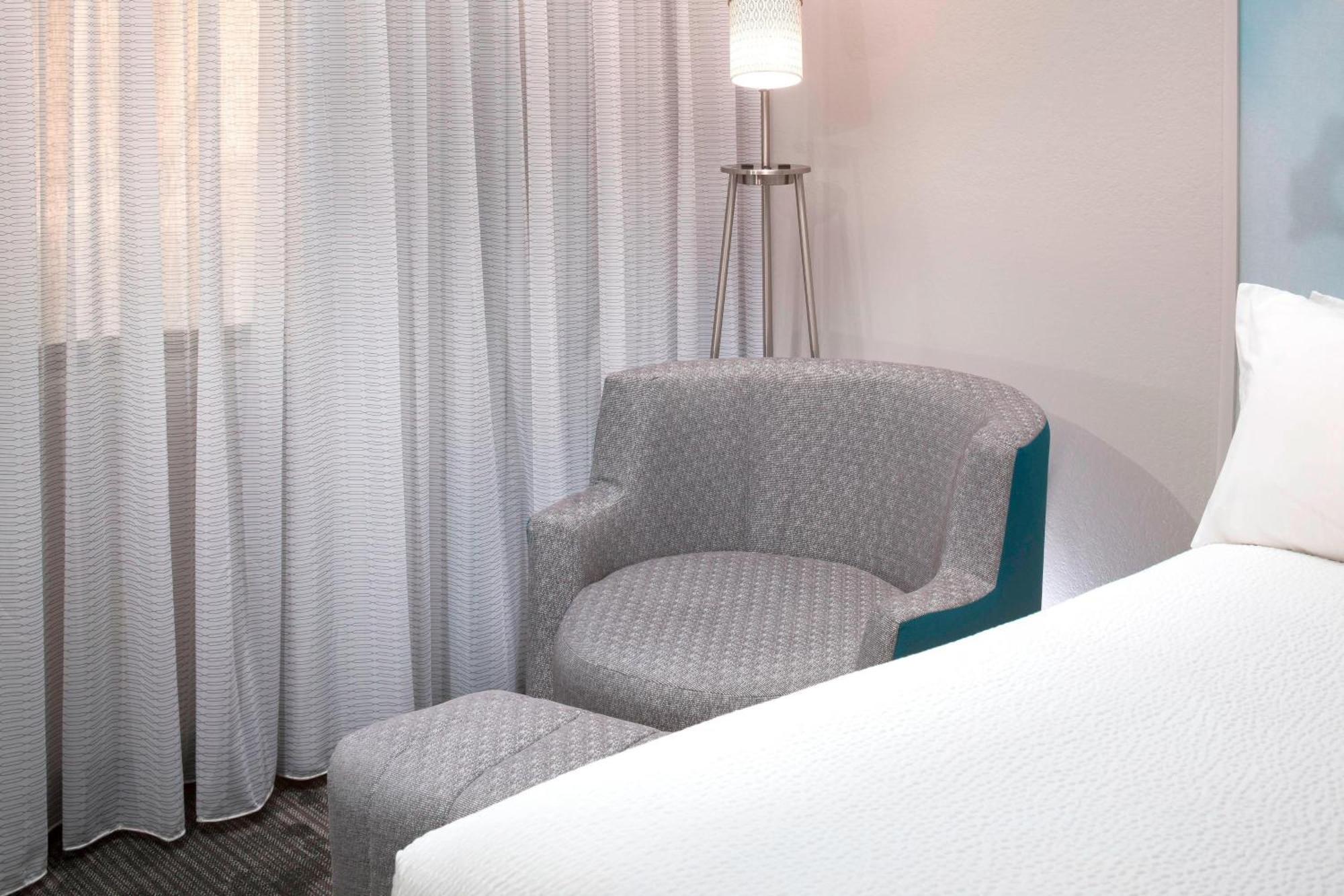 Hotel Courtyard By Marriott 3*