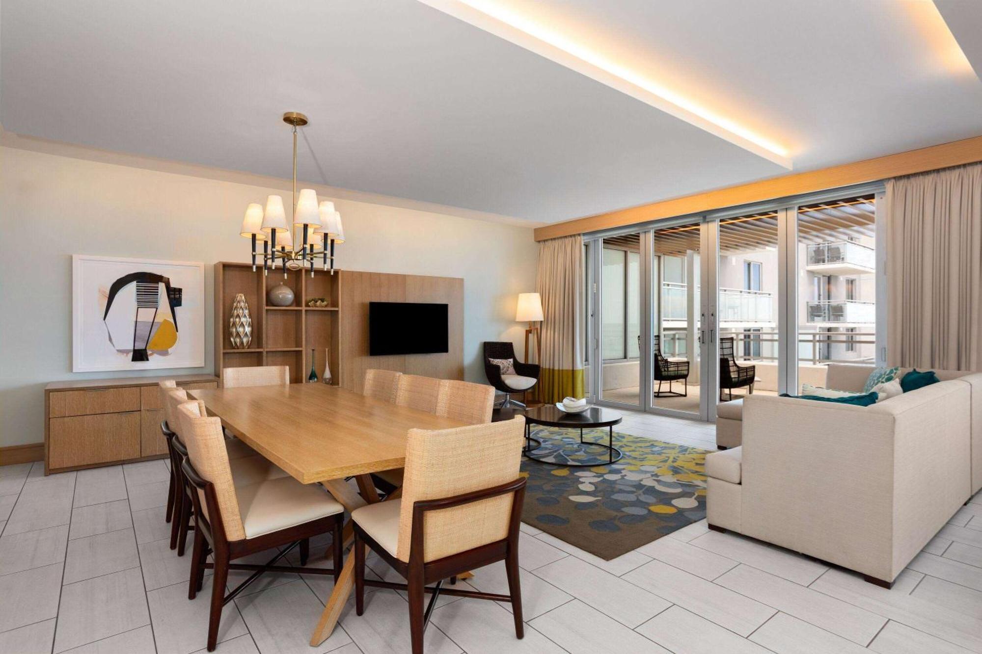 Wyndham Grand Beach Resort Clearwater Beach
