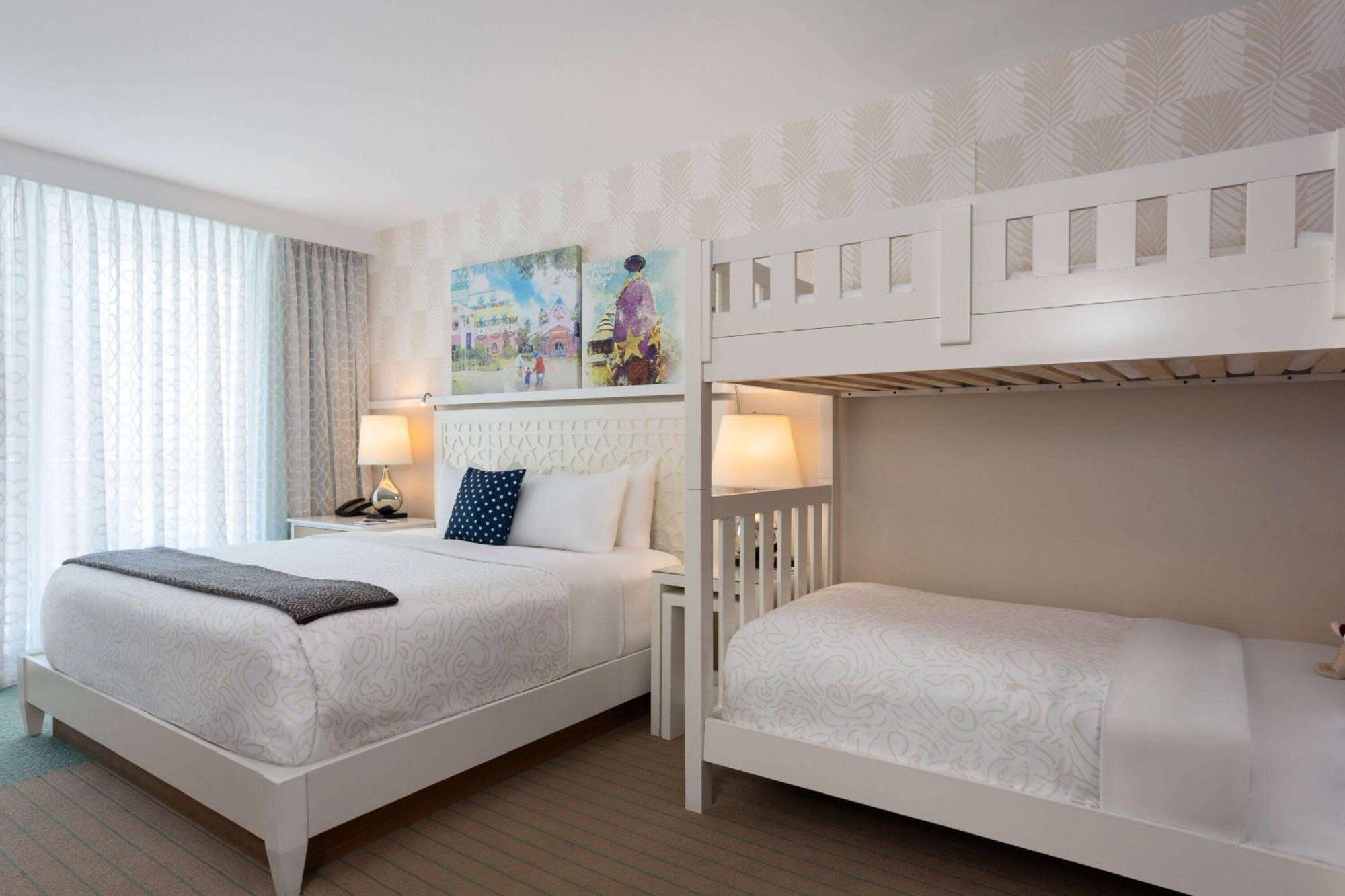 Wyndham Grand Beach Resort