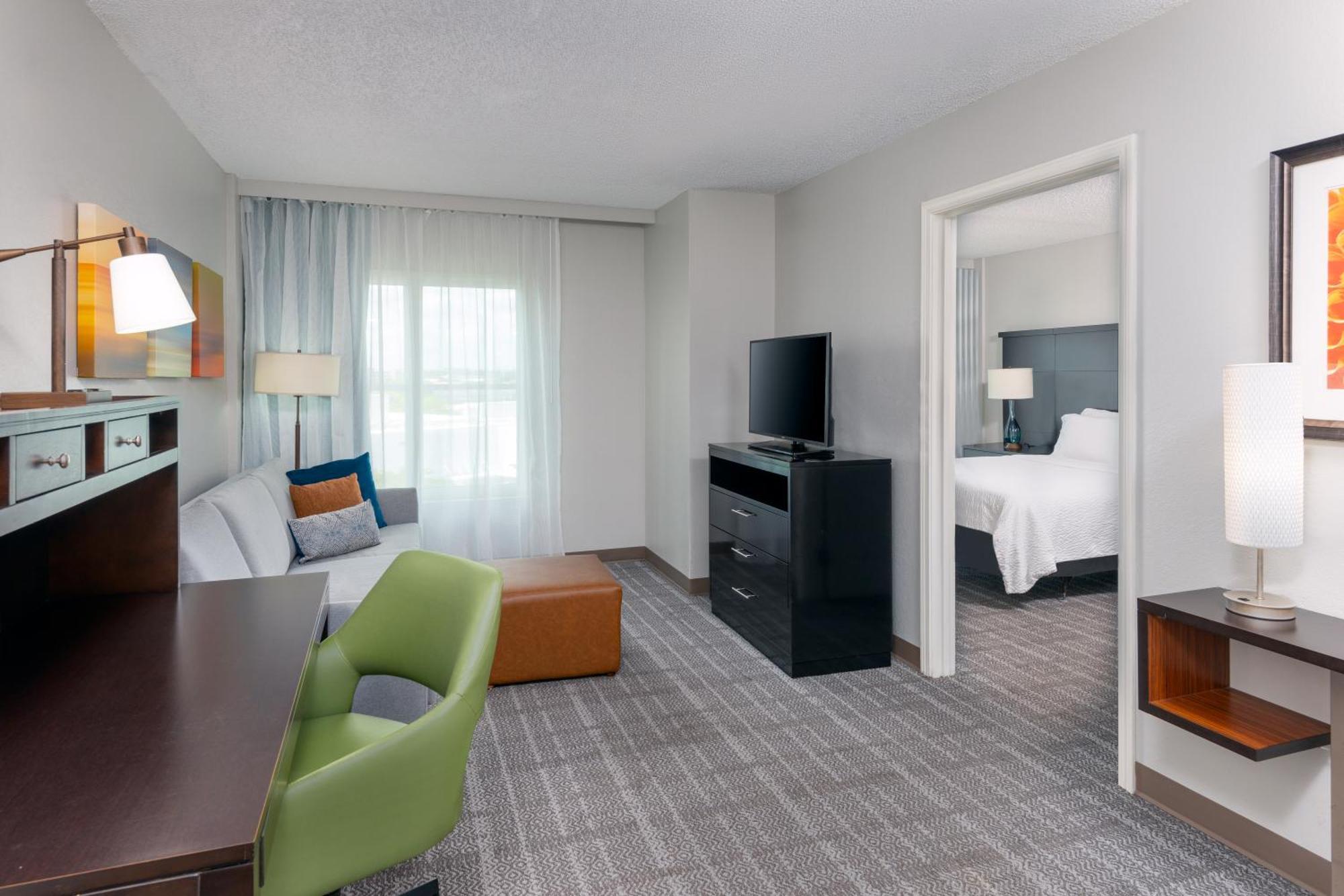 Staybridge Miami Area By Ihg 3*