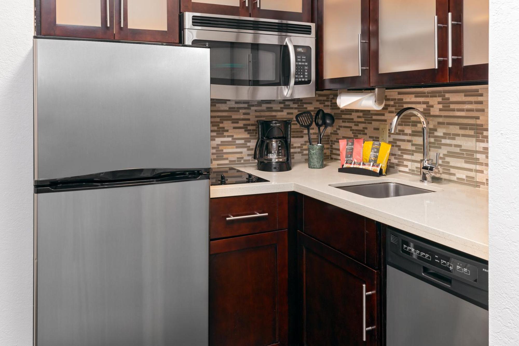 Staybridge Miami Area By Ihg