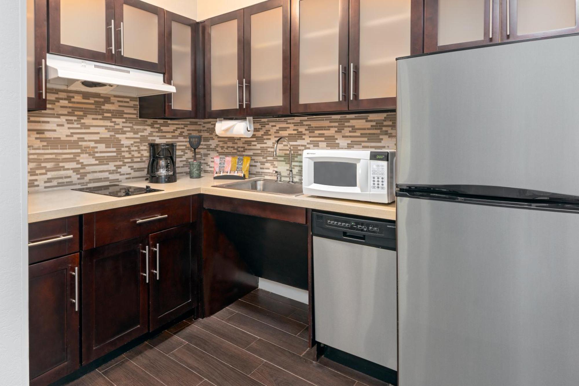 Staybridge Miami Area By Ihg Hotel