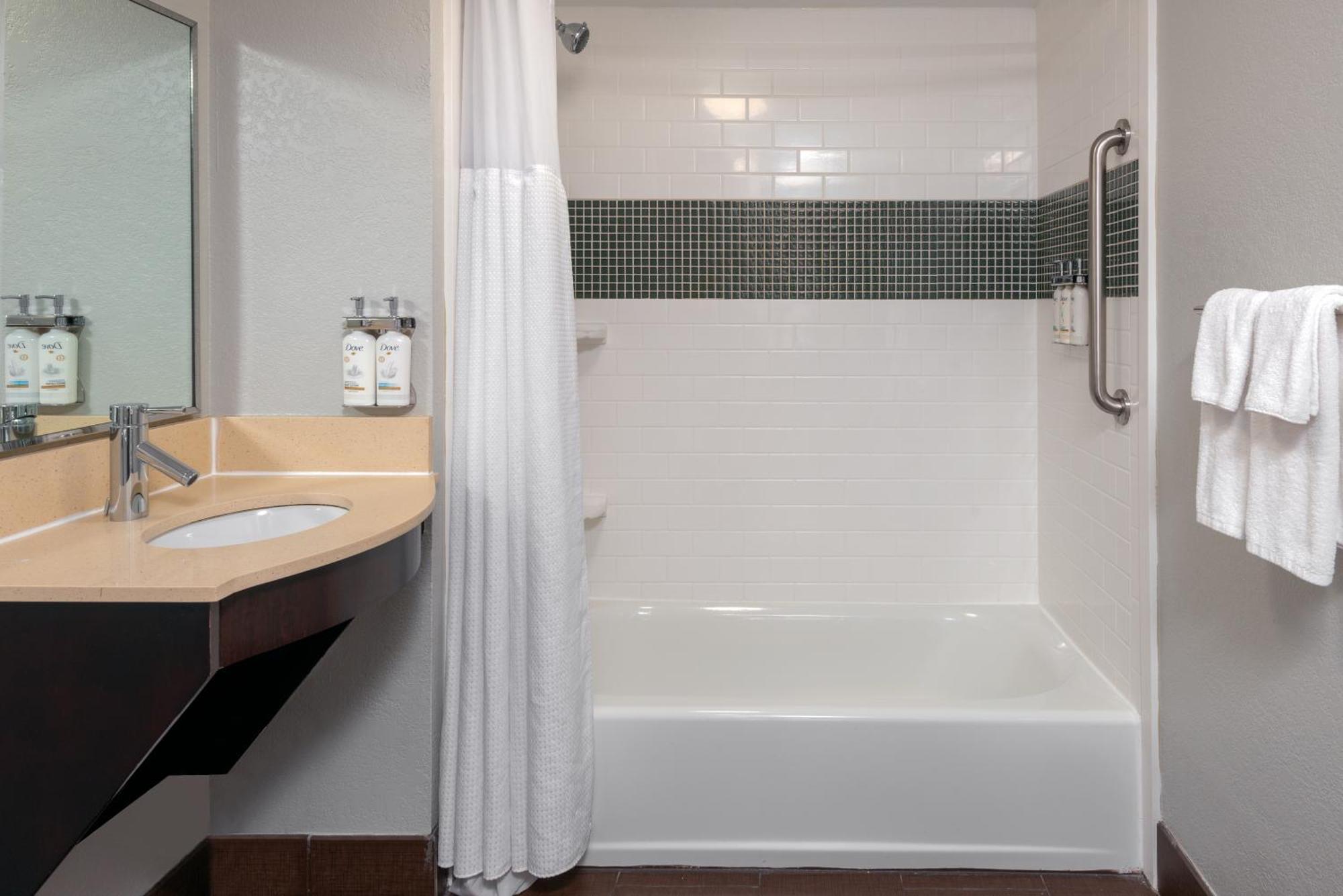 Hotel Staybridge Miami Area By Ihg