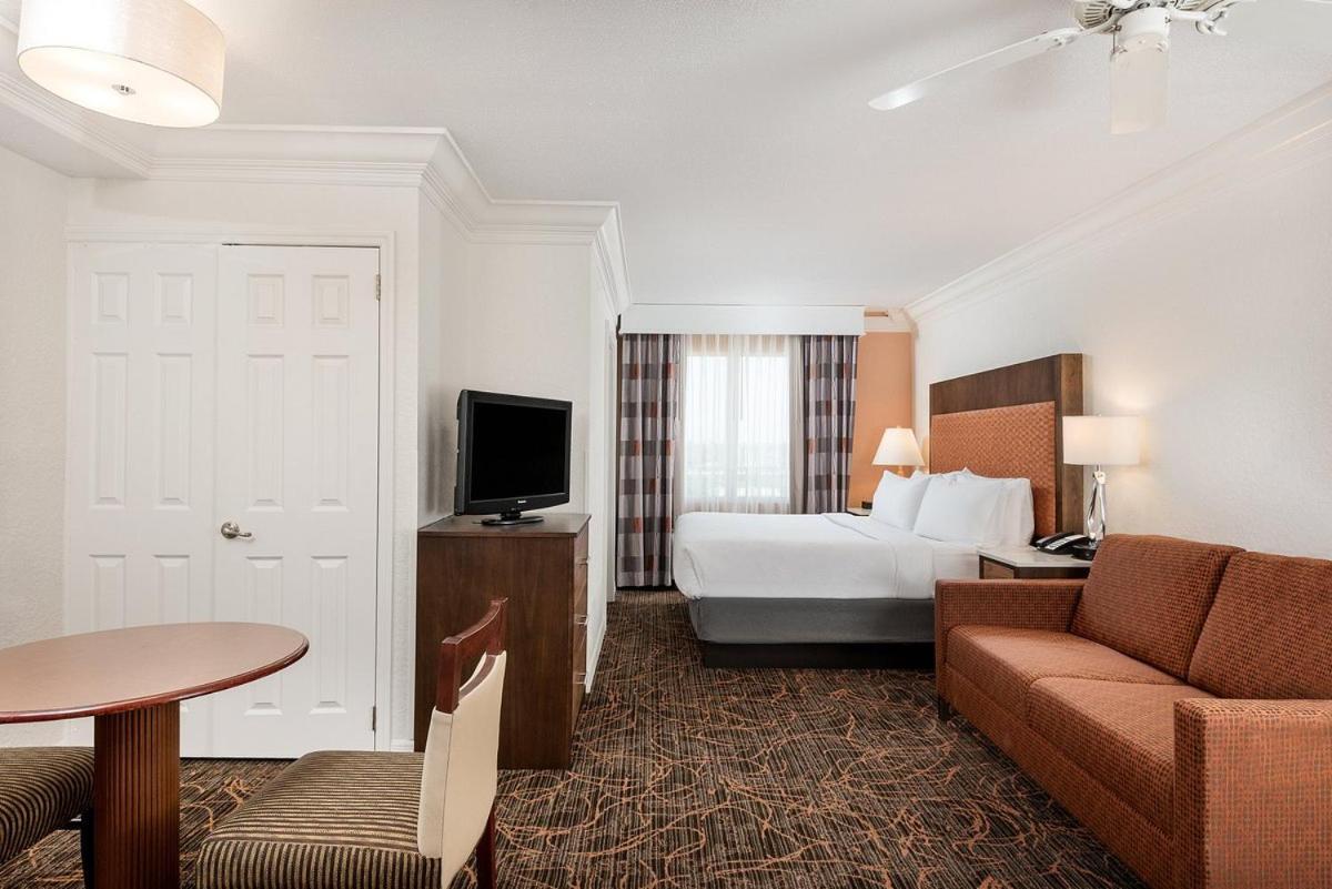 Lauderdale Airport By Ihg Resort Hollywood