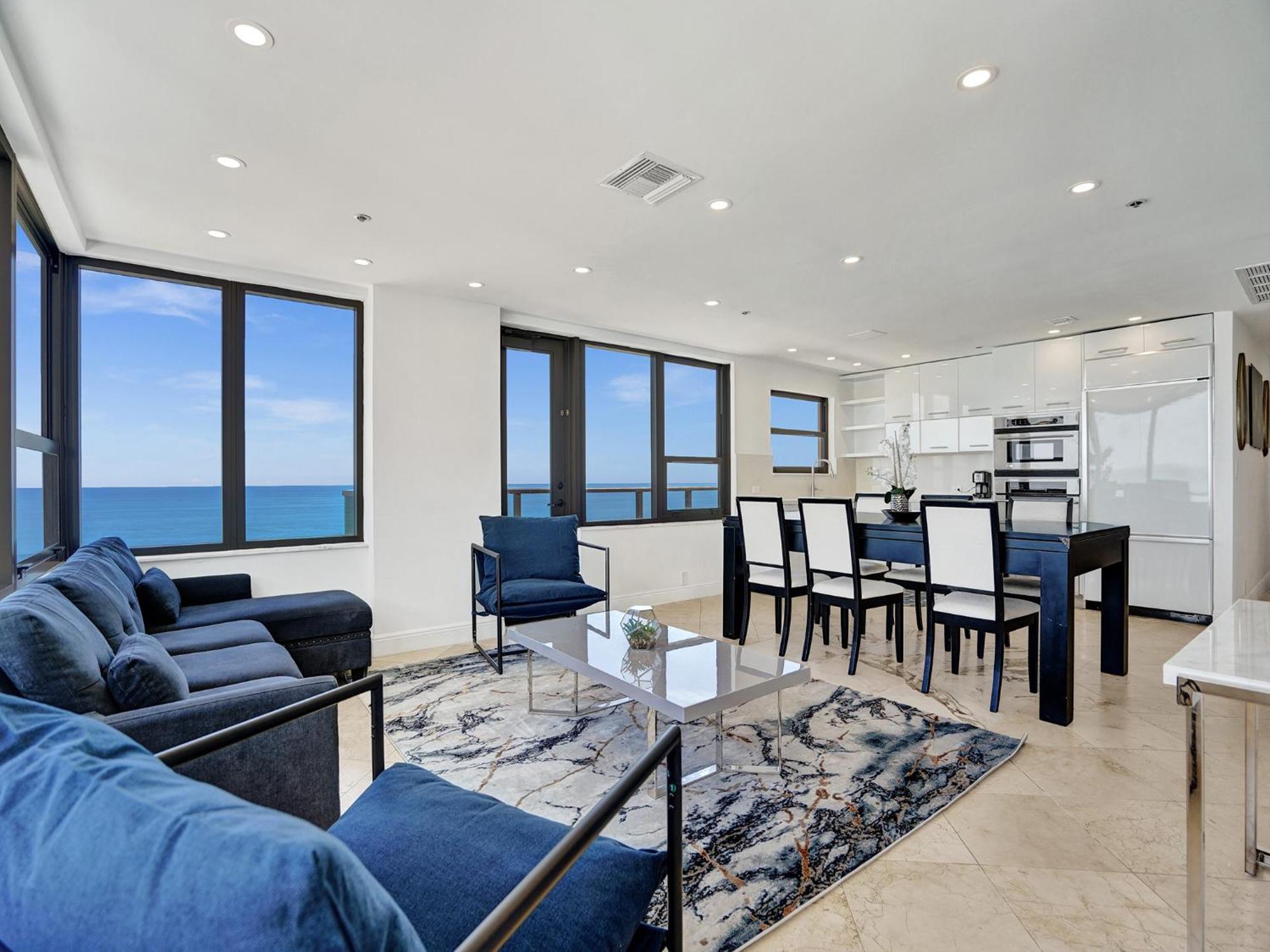 Ocean Front Penthouse 2bd 2 Balconies Ph-2