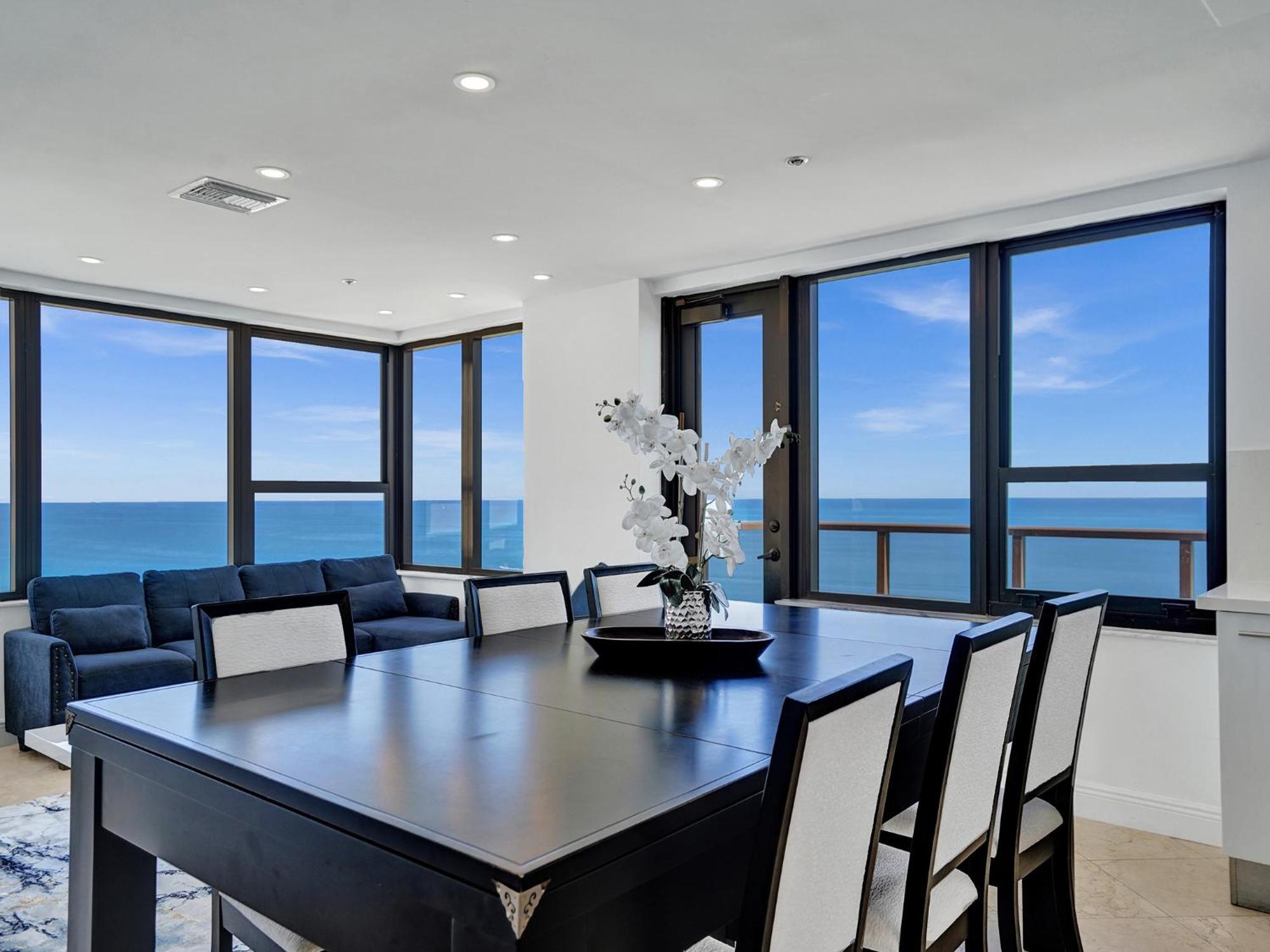 Ocean Front Penthouse 2bd 2 Balconies Ph-2 Miami Beach