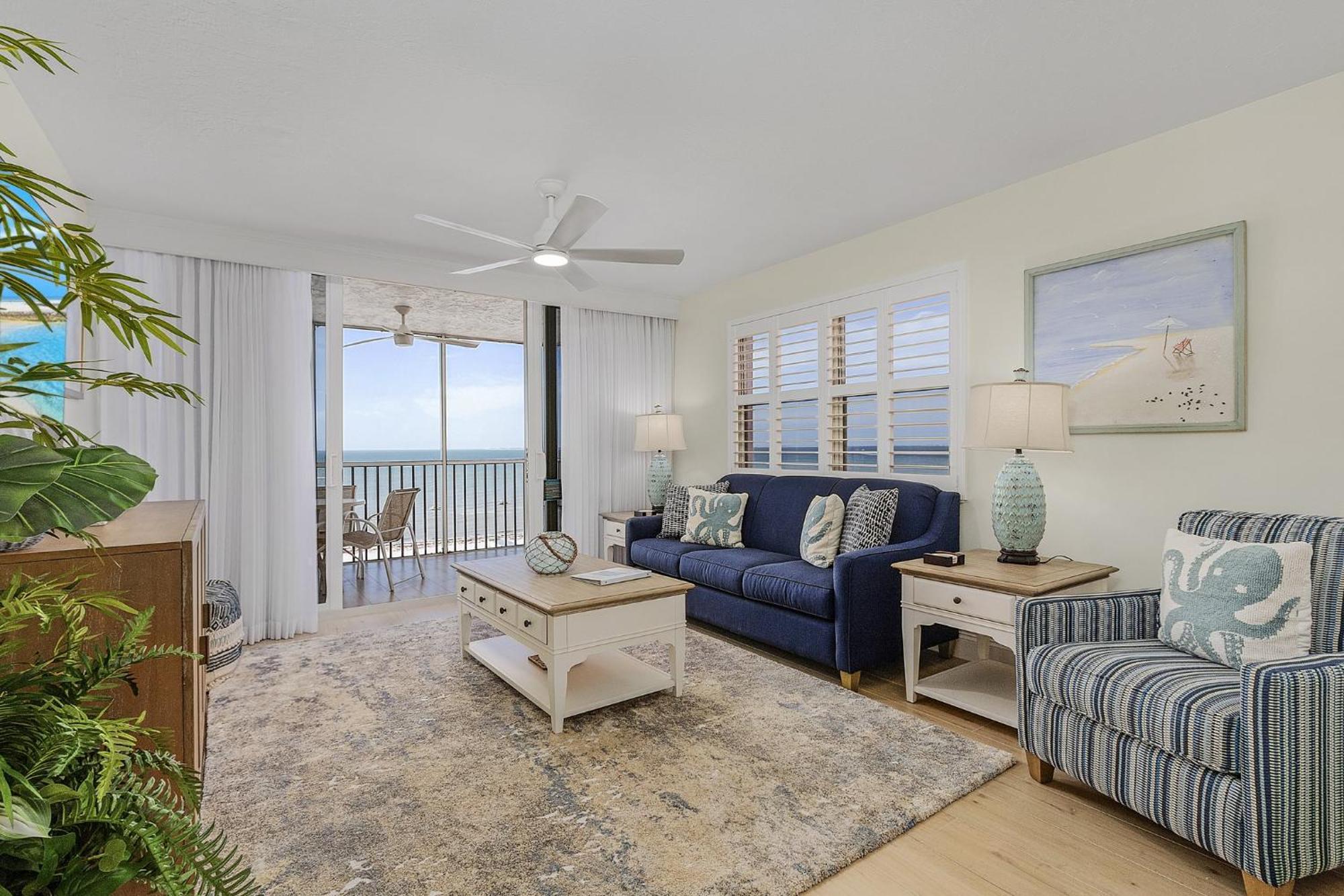 Estero Island 2br: Ocean Views, Pool & Bbq Area *