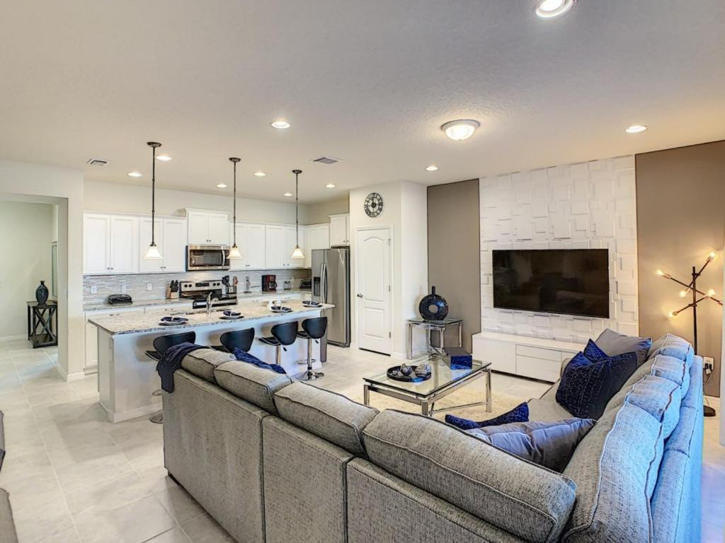 New Lovely Townhouse 5 Beds Private Pool Cub Free *