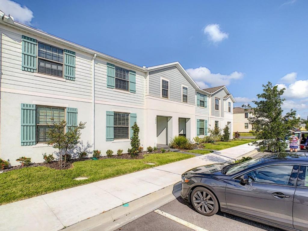 New Lovely Townhouse 5 Beds Private Pool Cub Free * Kissimmee