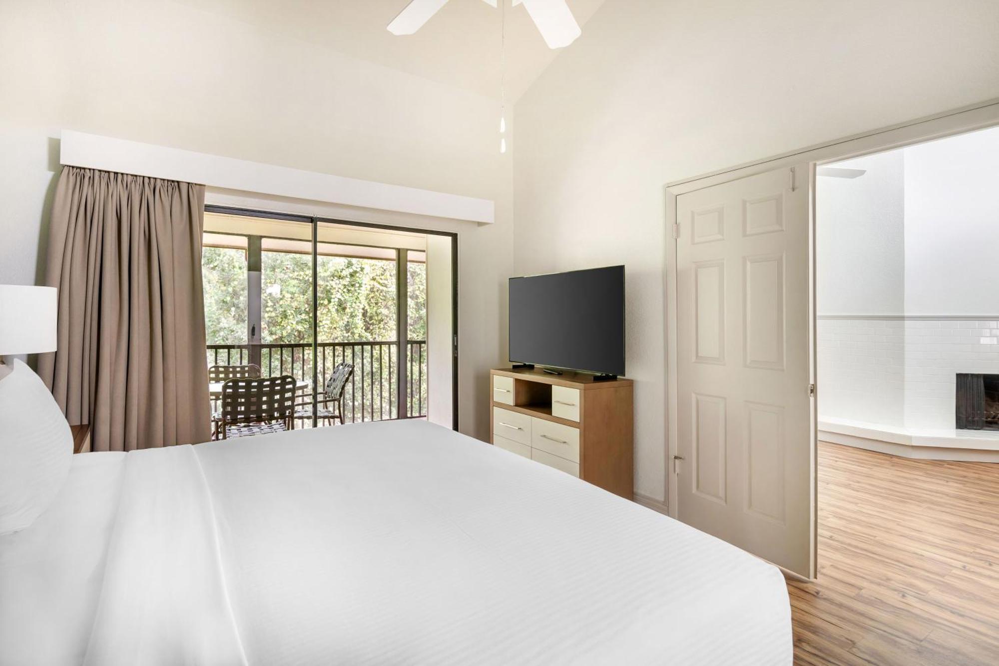 Bryan's Spanish Cove Resort 3*