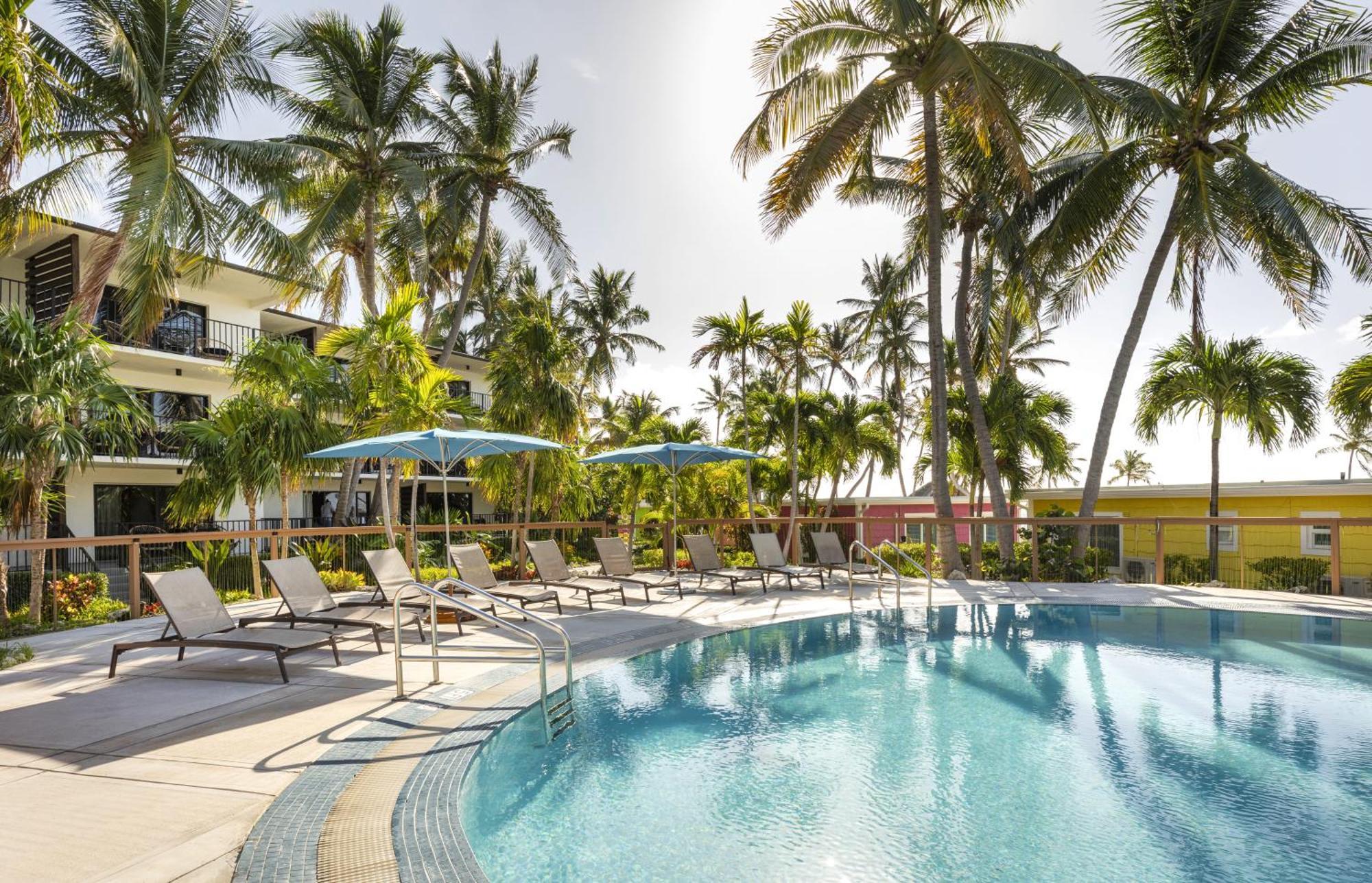 La Siesta & Hotel