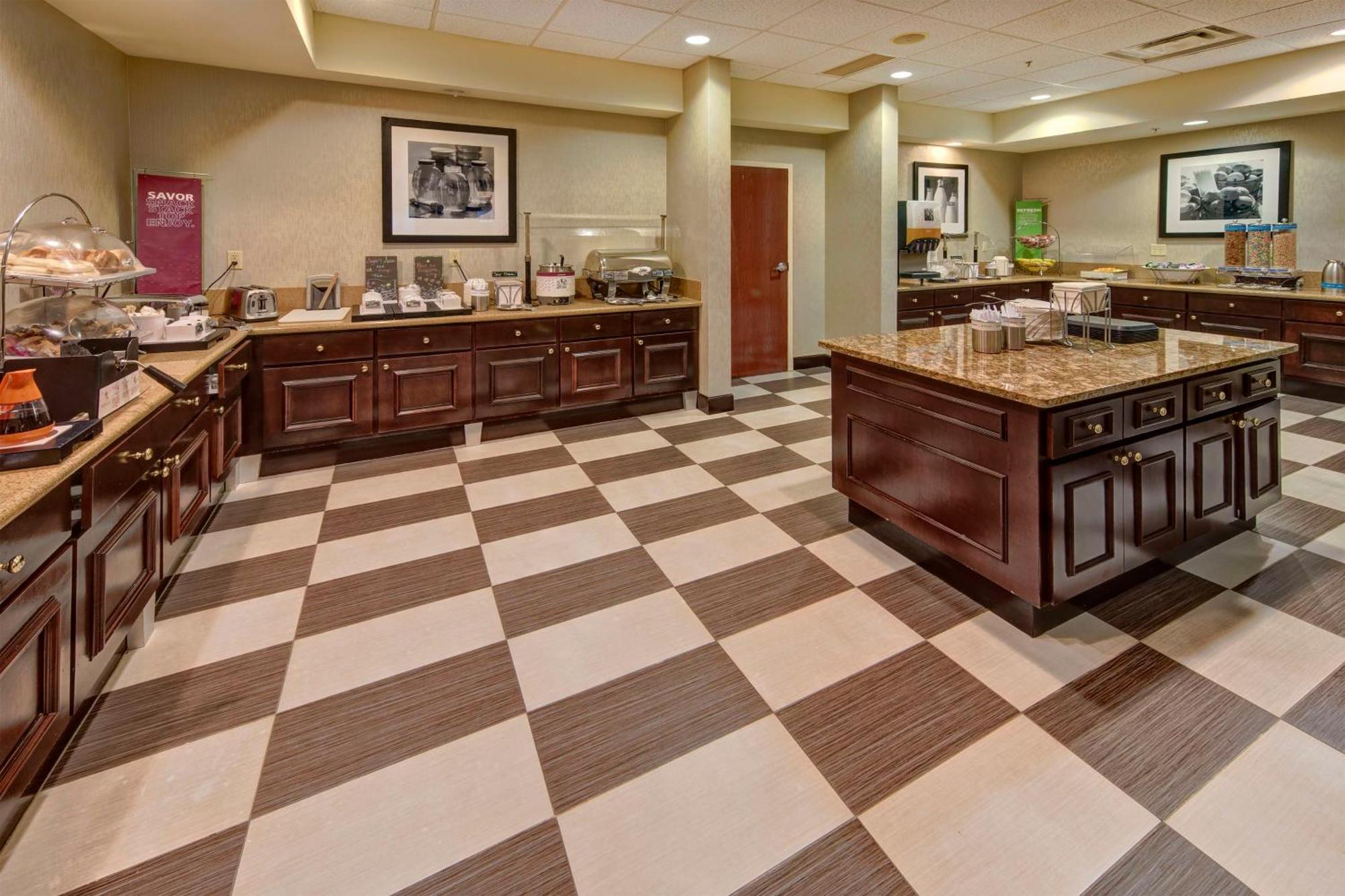 Hotel Hampton & Clermont
