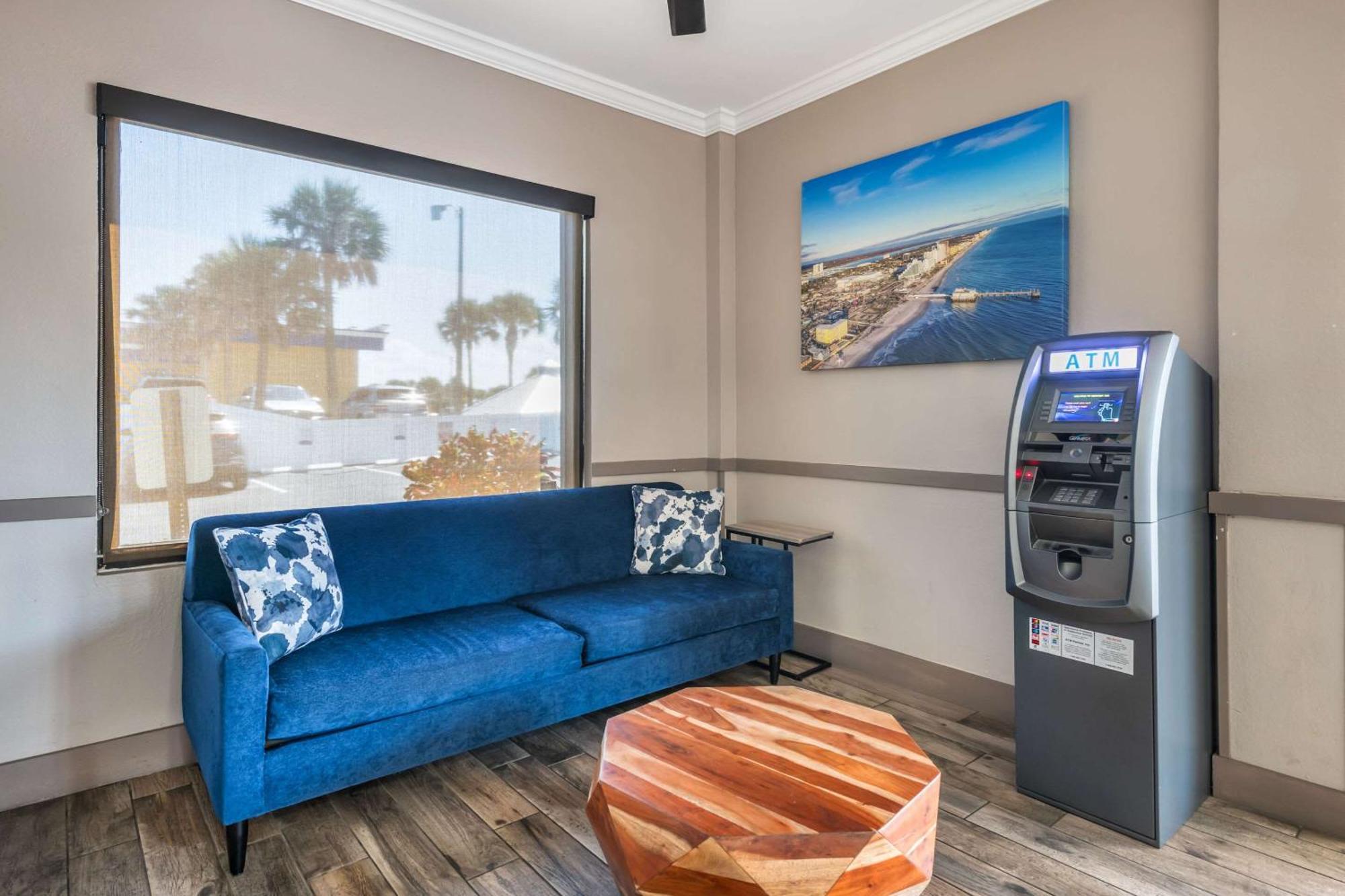 Comfort & Daytona Oceanfront Hotel